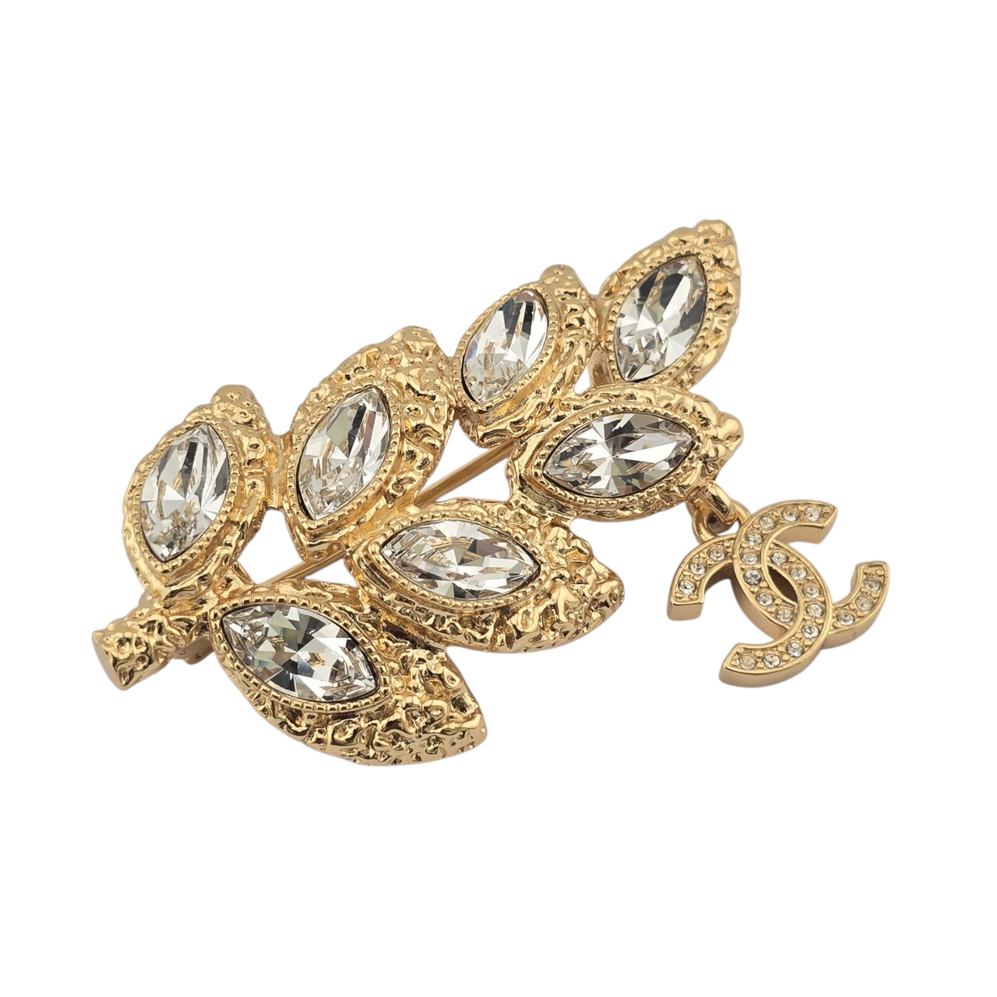 Chanel CC Gold Crystal Leaf Brooch 2025 CHANEL