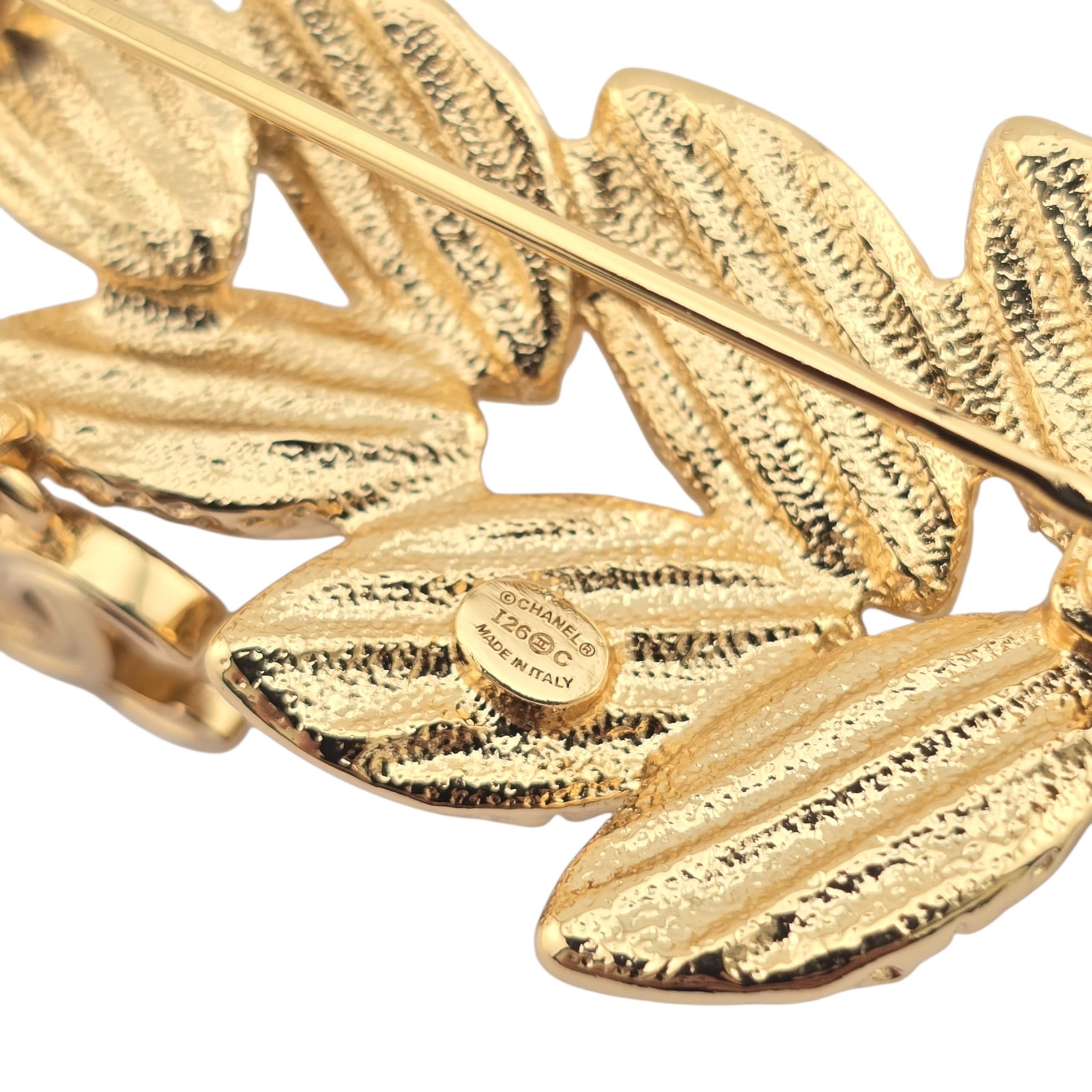 Chanel CC Gold Crystal Leaf Brooch 2025 CHANEL