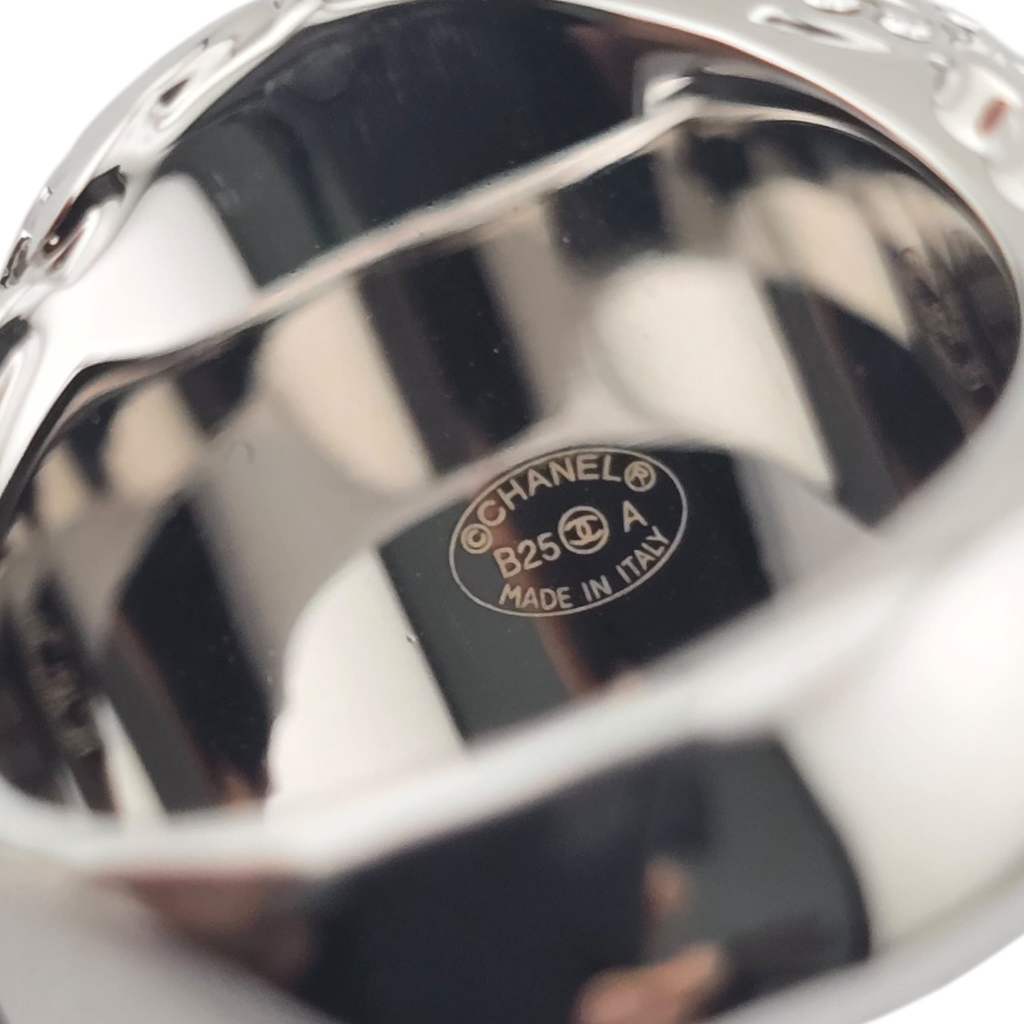 Chanel Metal Crystal Star CC Ring Silver 2025 CHANEL