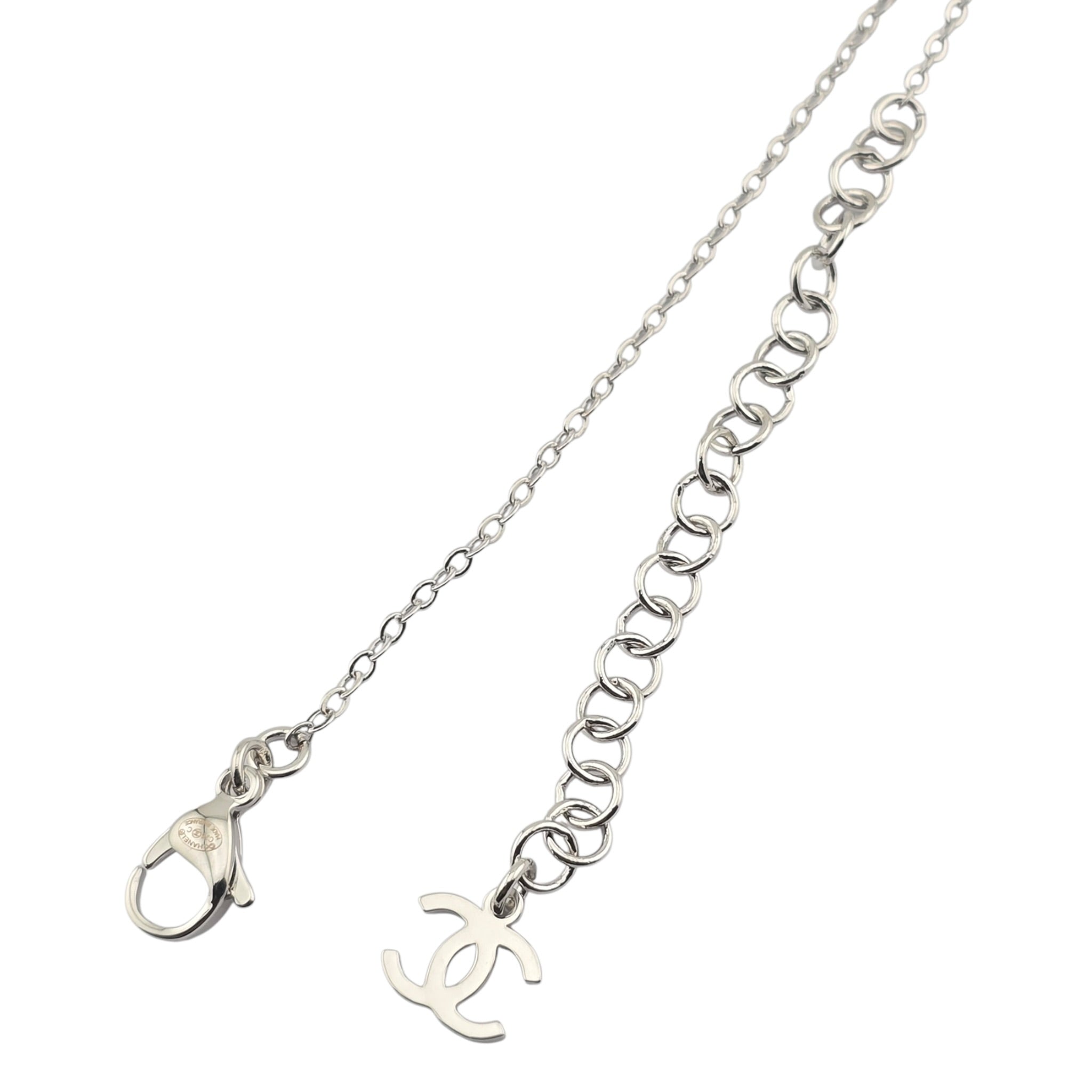 Chanel CC Silver Star Pendant Necklace 2026 CHANEL