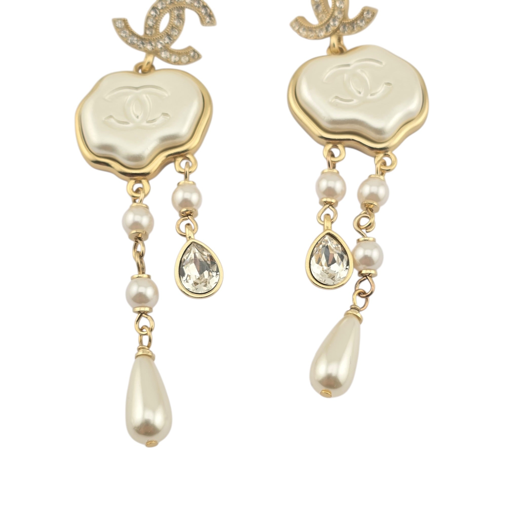 Chanel CC Drop White Crystal Resin Earrings 2025 CHANEL