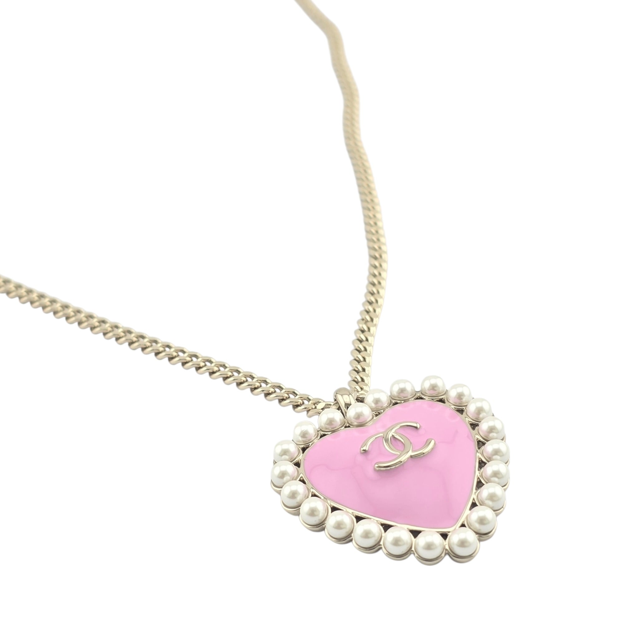Chanel CC Pink Gold Heart Faux Pearl Necklace 2025 CHANEL