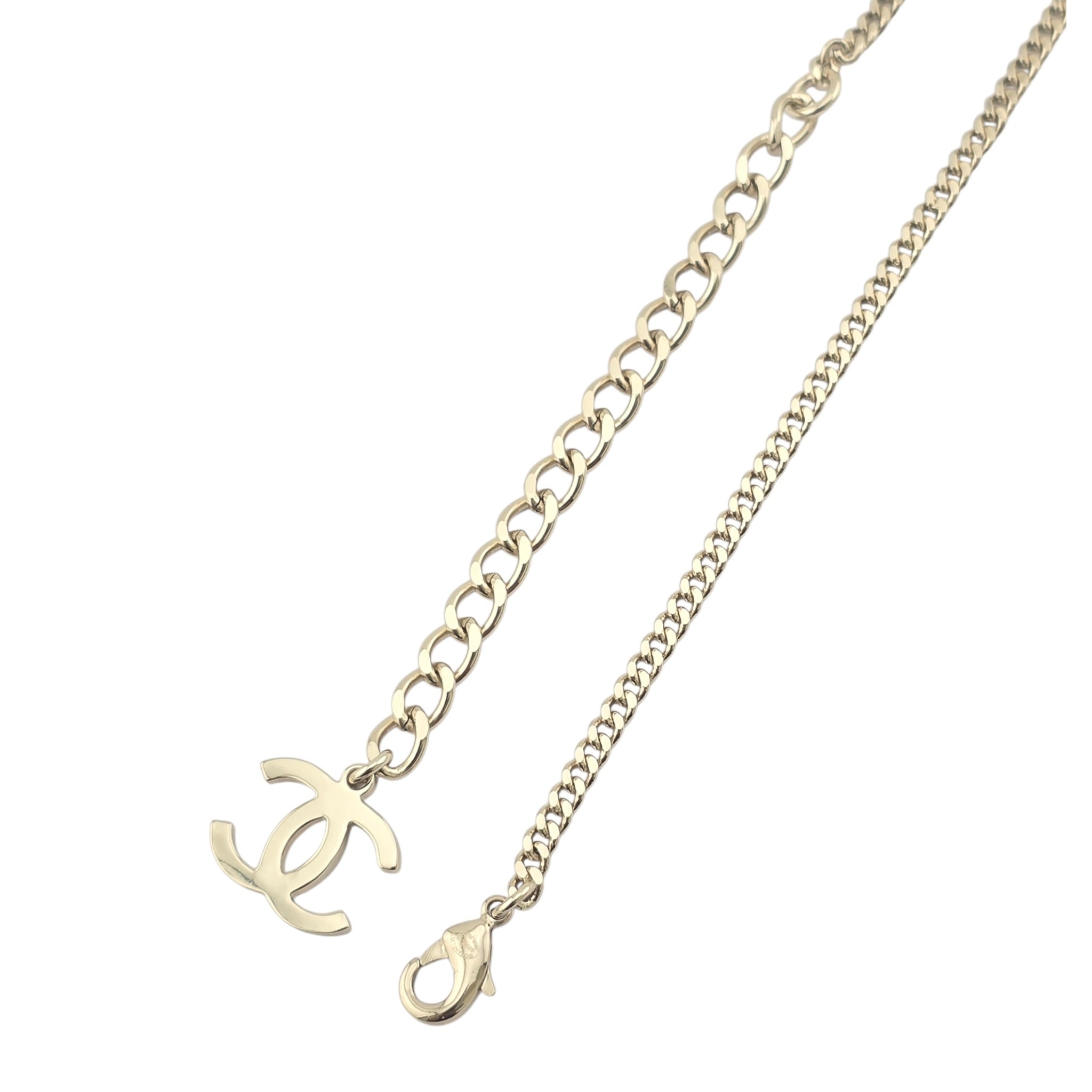 Chanel CC Pink Gold Heart Faux Pearl Necklace 2025 CHANEL