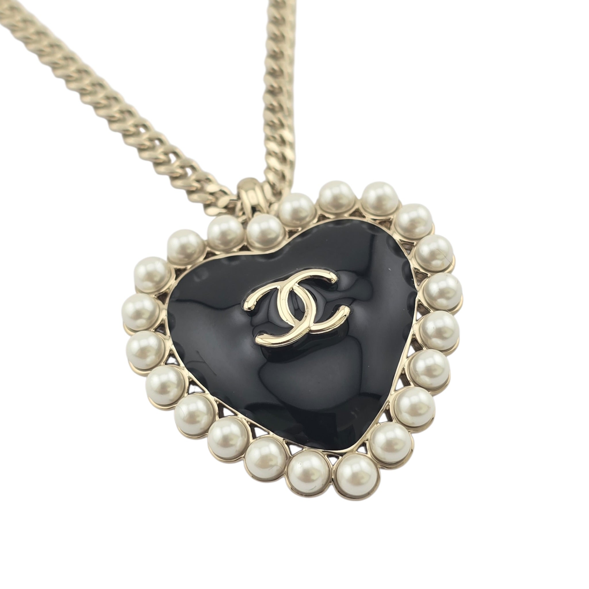 Chanel CC Black Gold Heart Faux Pearl Necklace 2025 CHANEL