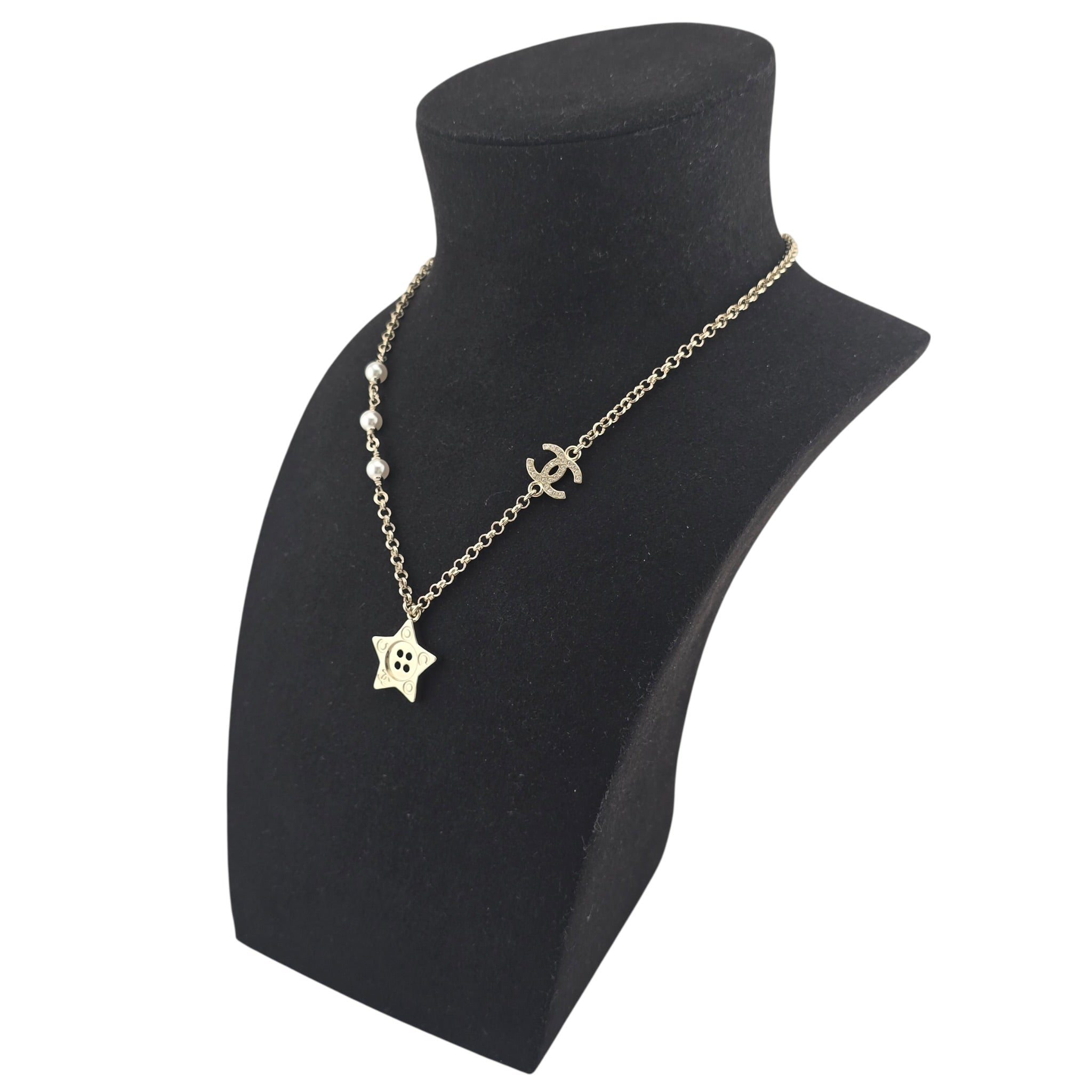 Chanel CC Gold Star Pendant Necklace 2025 CHANEL