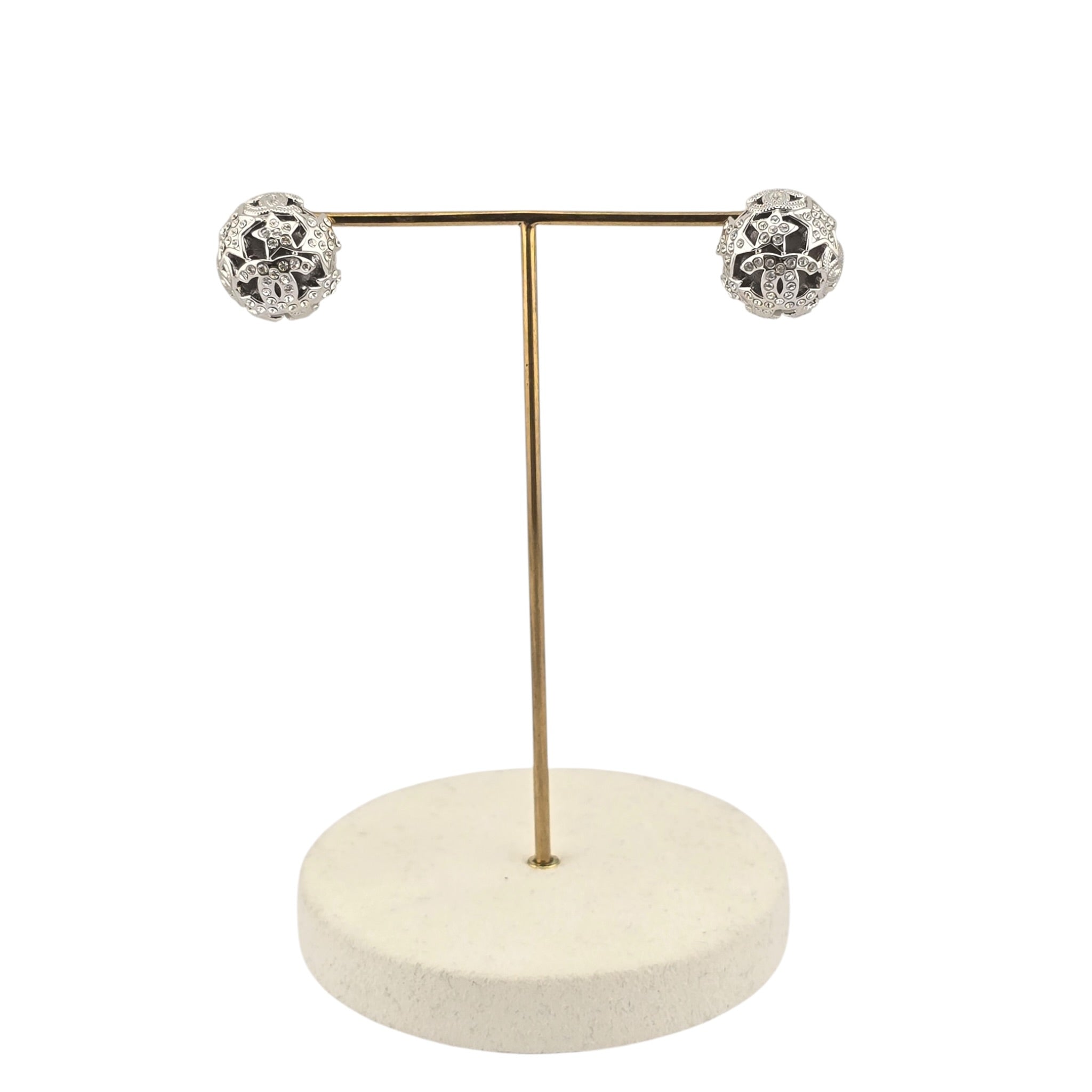 Chanel CC Silver Round Crystal Star Earrings 2025 CHANEL