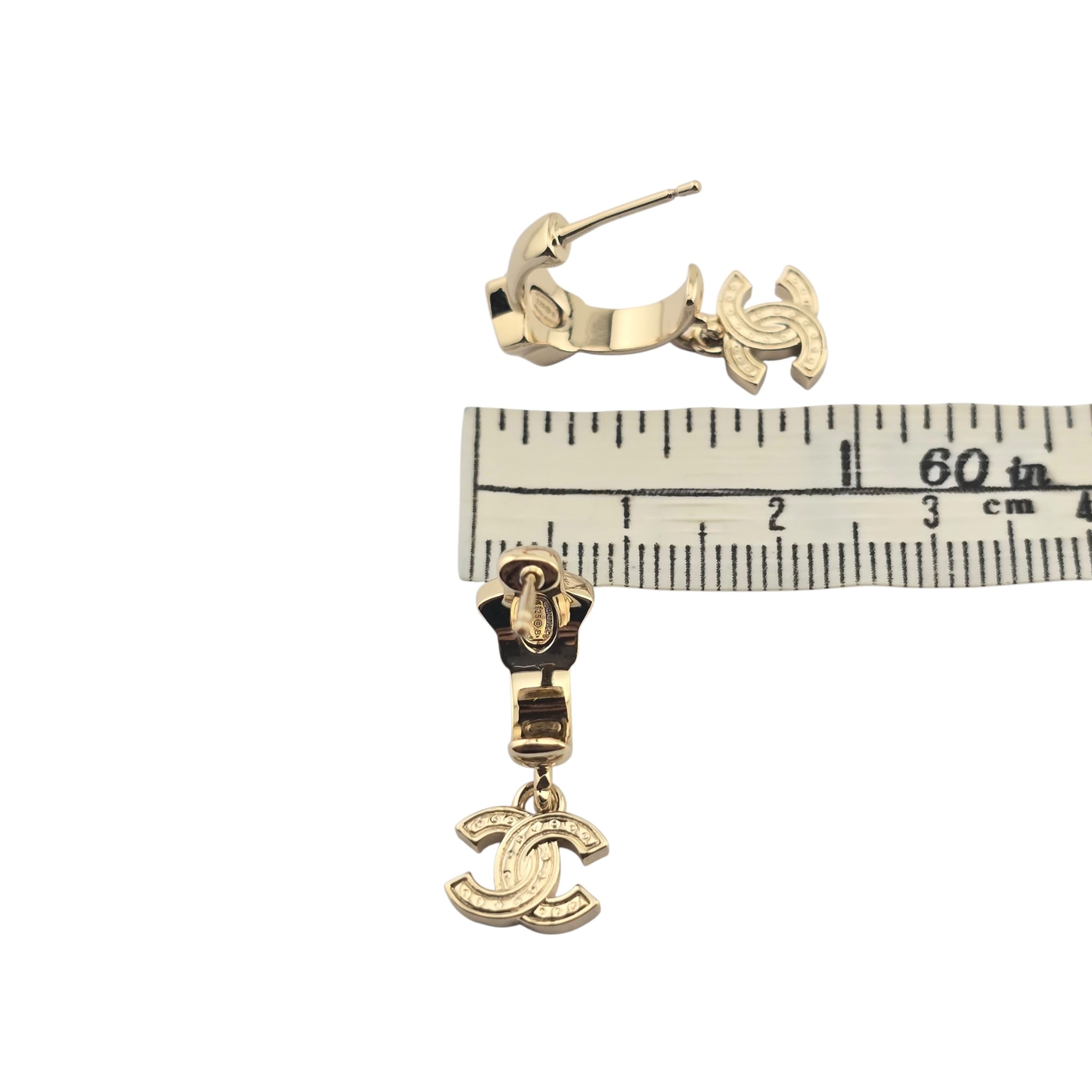 Chanel CC Gold Star Crystal Earrings 2025 CHANEL