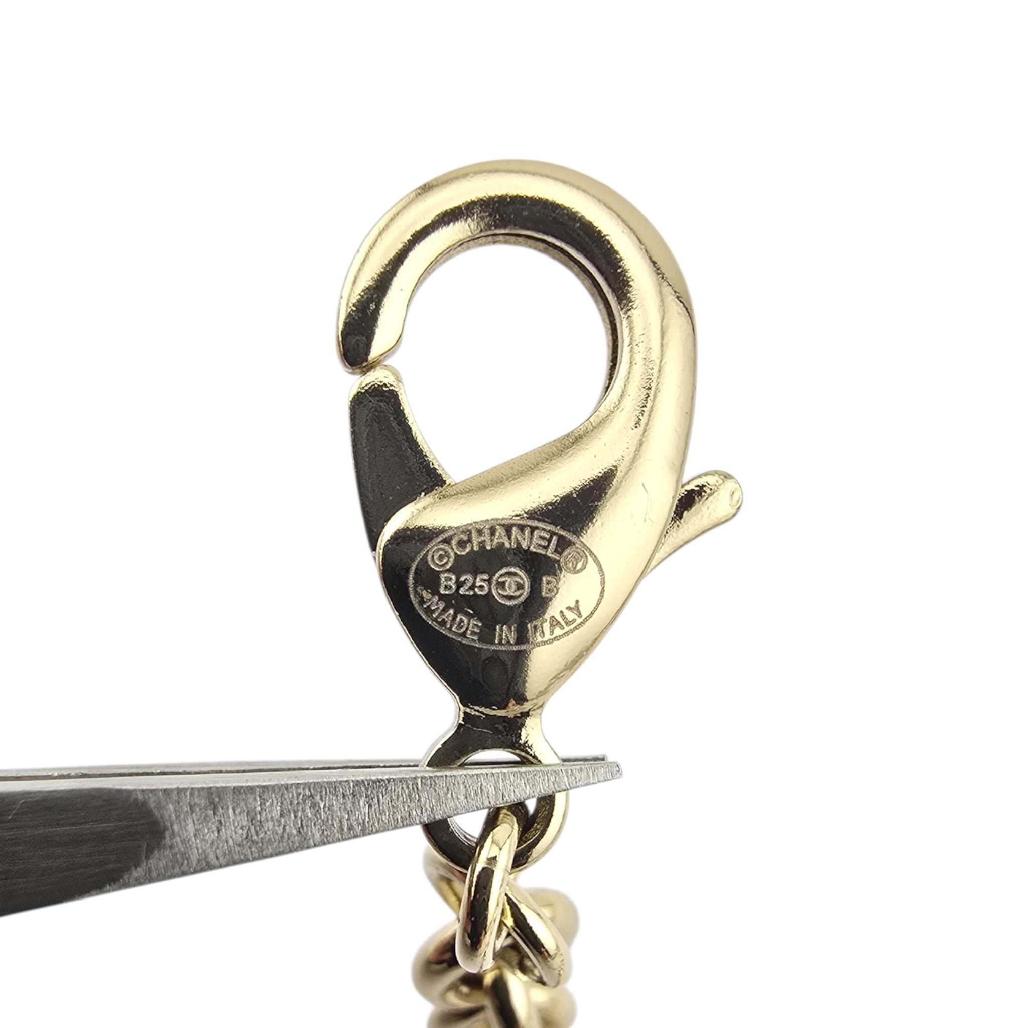 Chanel CC Faux Pearl Large Crystal Necklace 2025 CHANEL