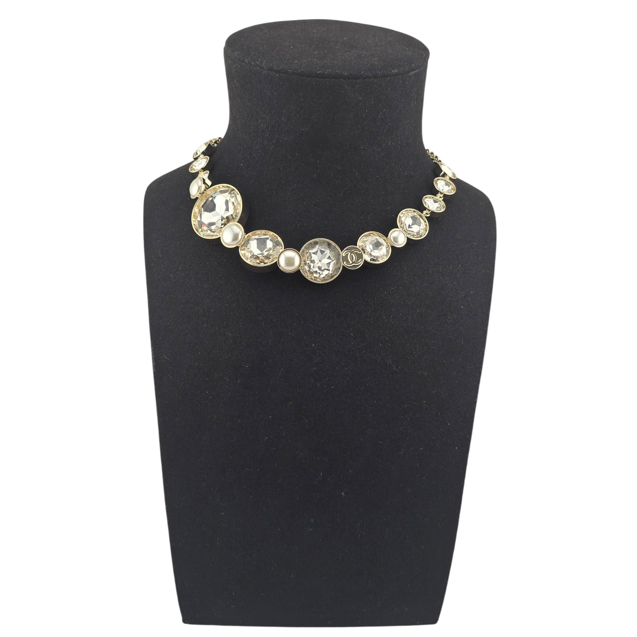 Chanel CC Faux Pearl Large Crystal Necklace 2025 CHANEL