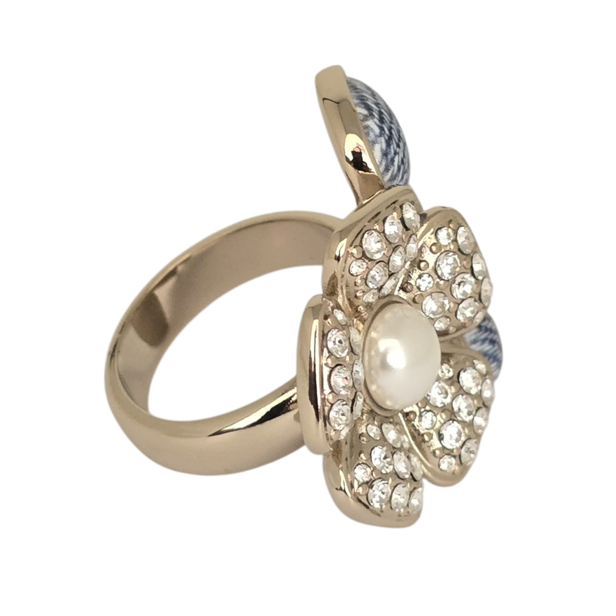 Chanel CC Blue Gold Flower Resin Denim Ring 2026 CHANEL