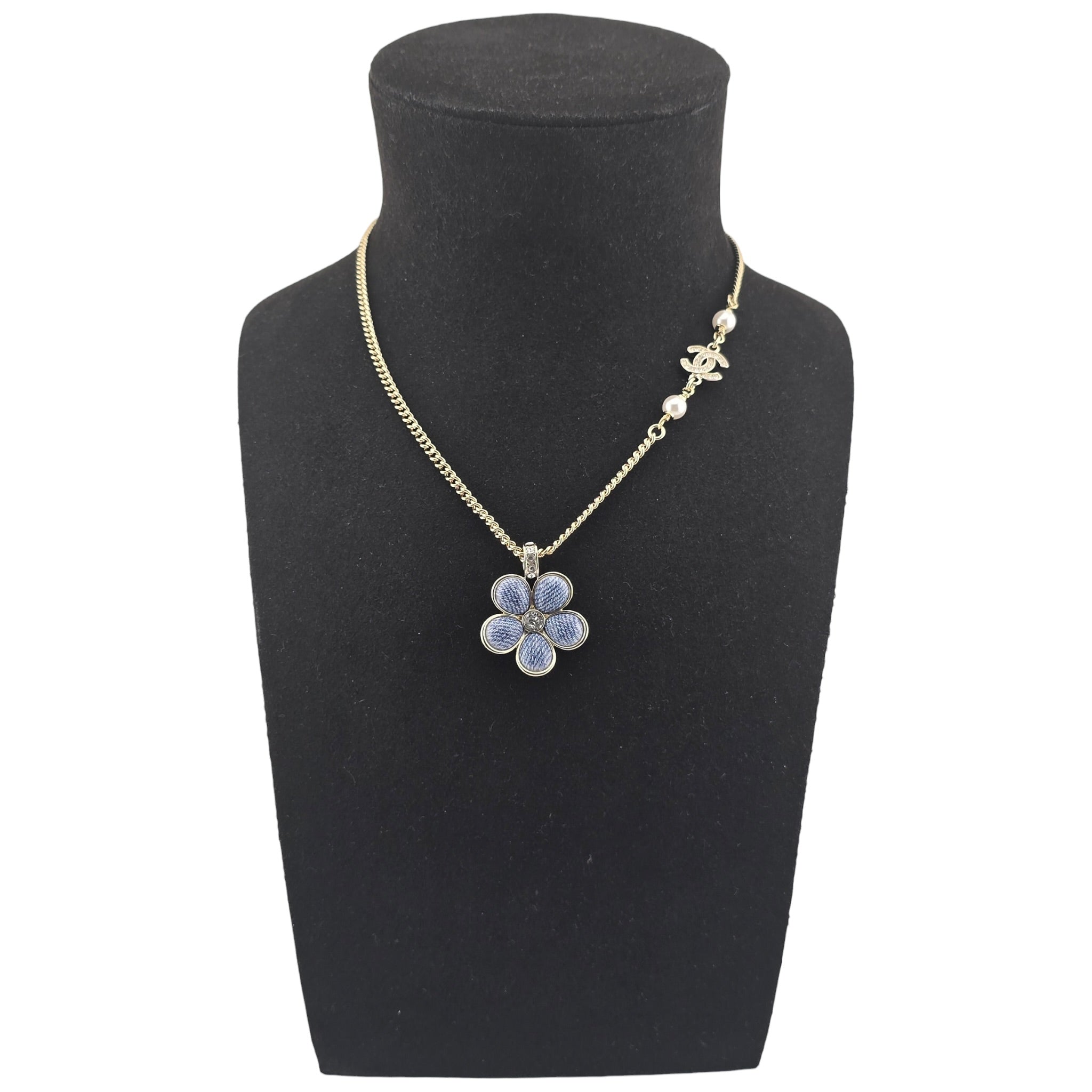 Chanel CC Blue Gold Flower Resin Denim Necklace 2026 CHANEL