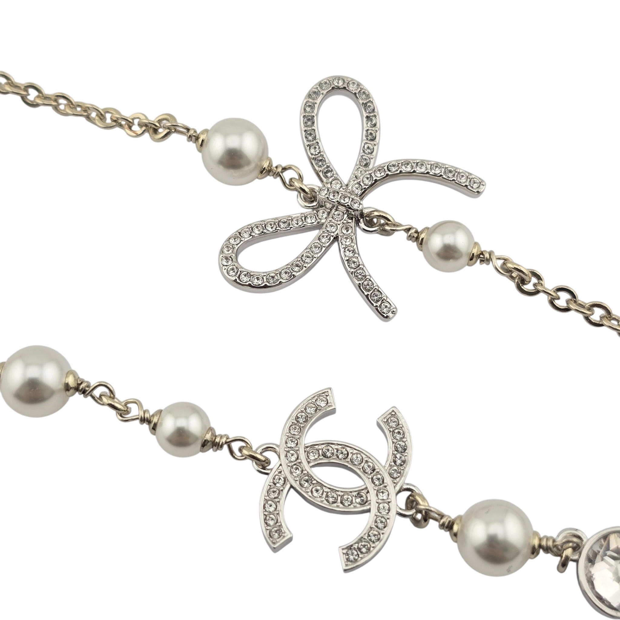 Chanel CC Gold Silver Bow Faux Pearl Necklace 2025 CHANEL