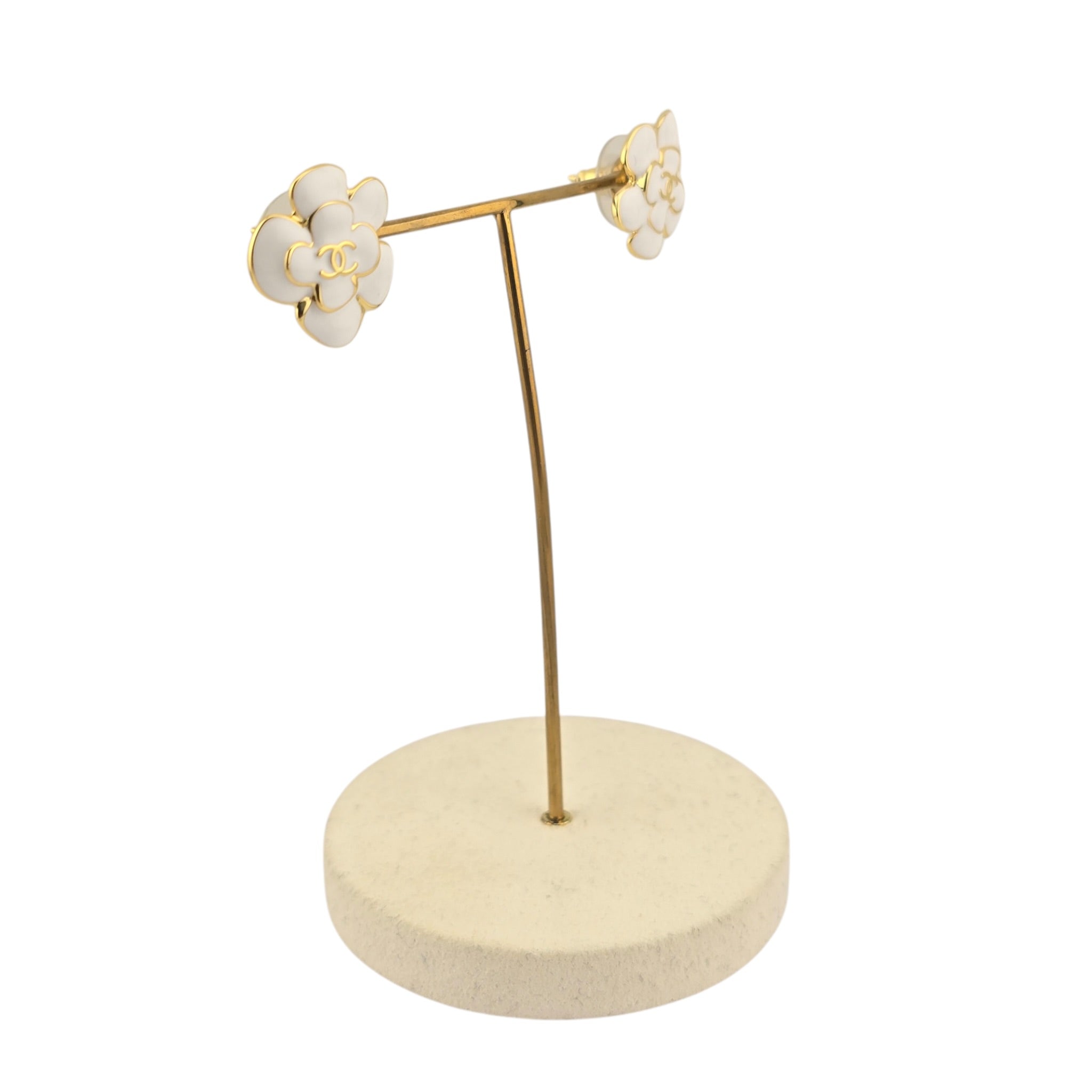 Chanel CC White Gold Resin Camellia Earrings 2026 CHANEL