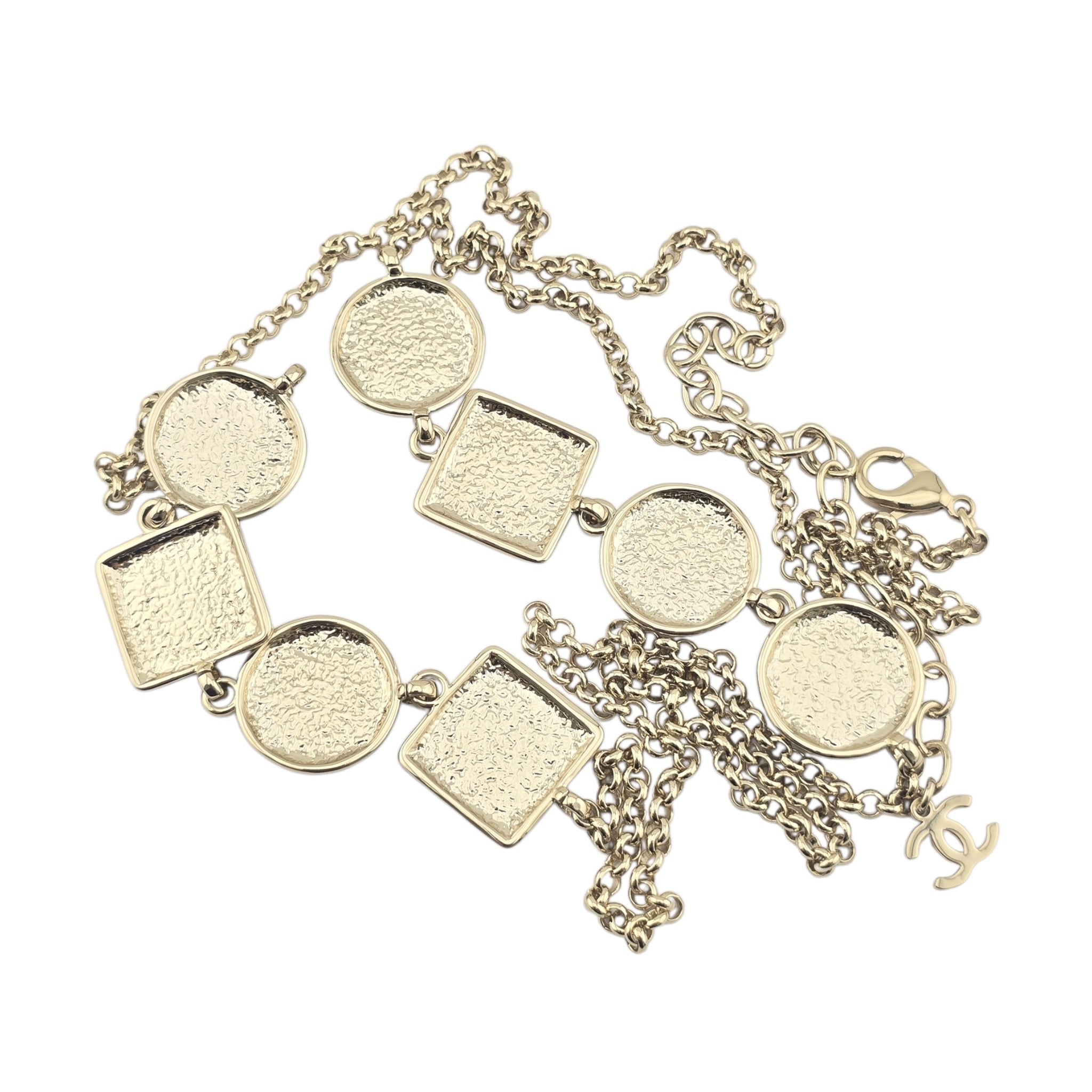 Chanel Cruise 26 Gold Resin Long Necklace 2026 CHANEL