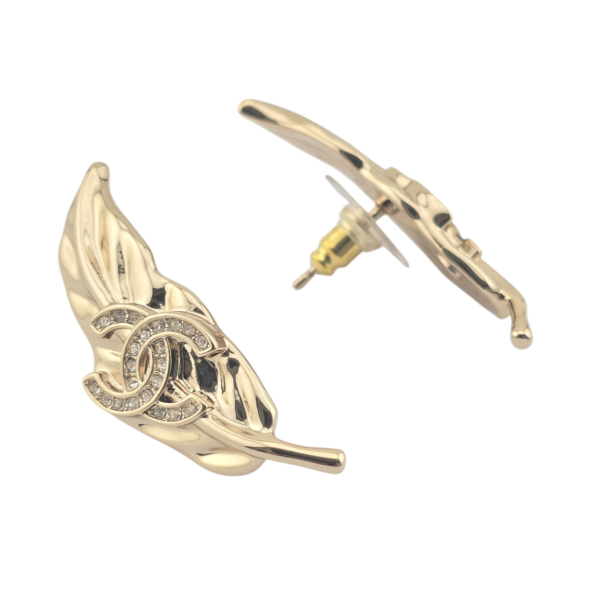 Chanel CC Gold Leaf Earrings 2026 CHANEL