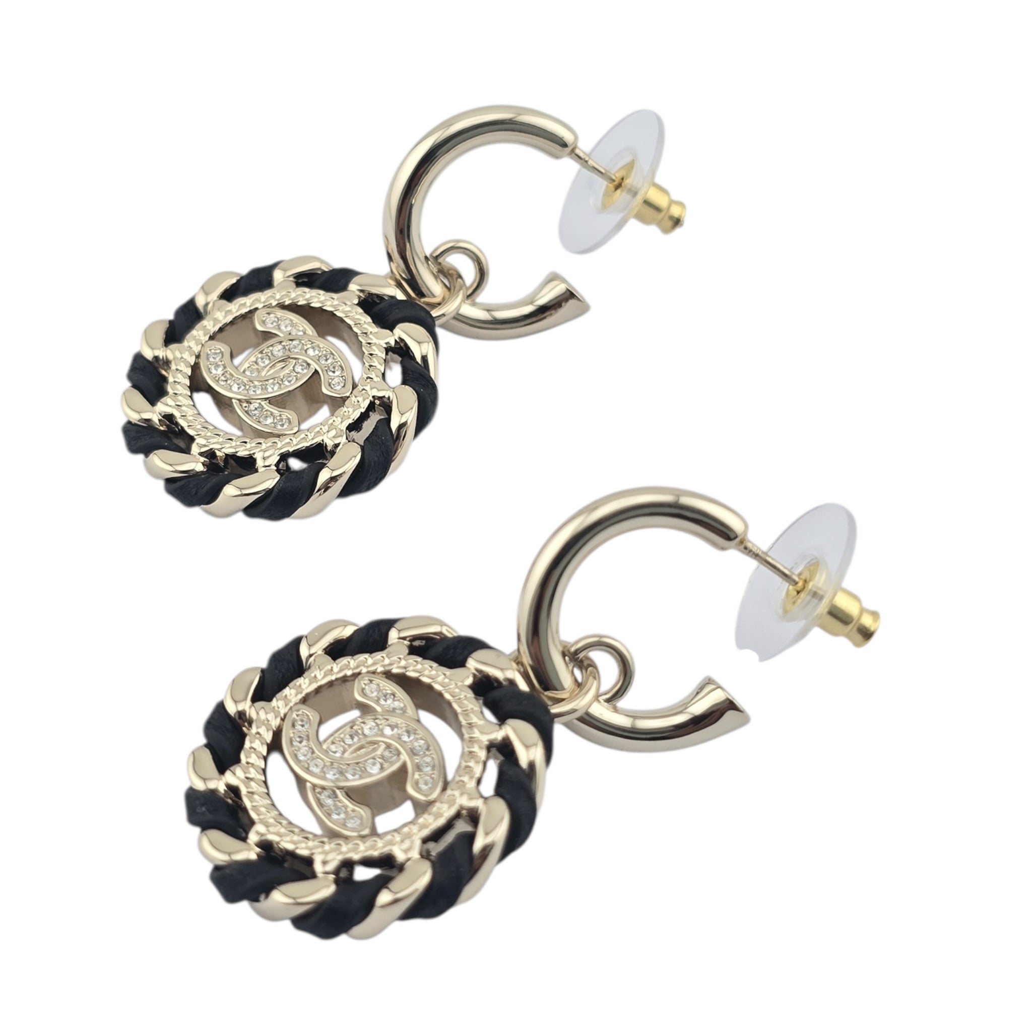 Chanel CC Round Pendant Gold Earrings 2026 CHANEL
