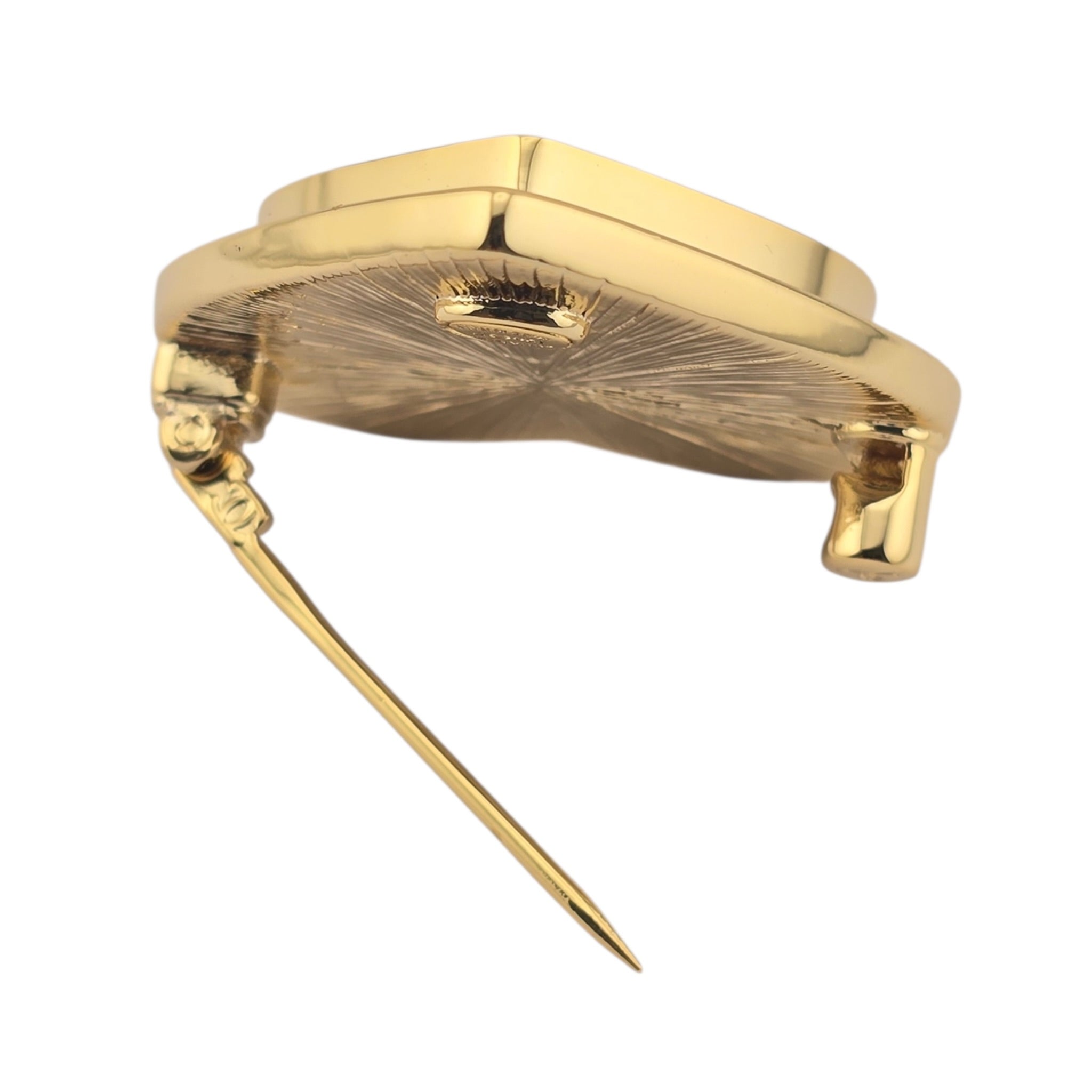 Chanel CC Red Heart Brooch 2026 CHANEL