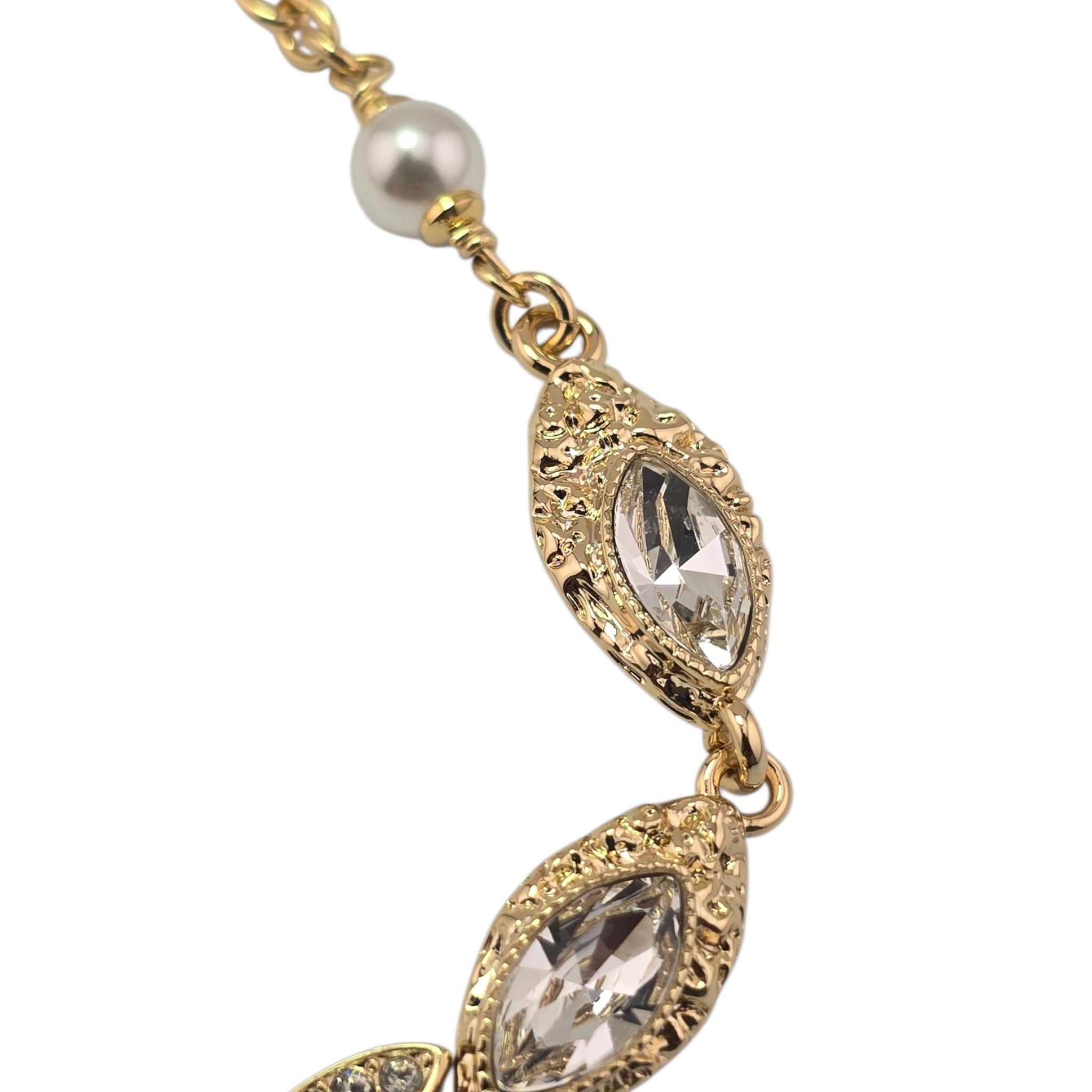 Chanel CC Gold Crystal Pendant Necklace 2026 CHANEL