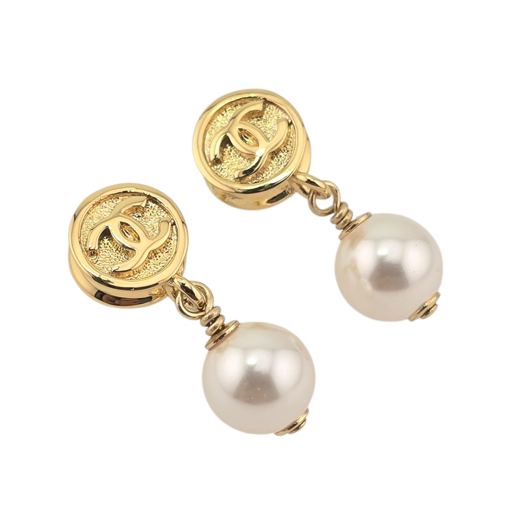 Chanel CC Pearl Drop Earrings Gold White 2026 CHANEL