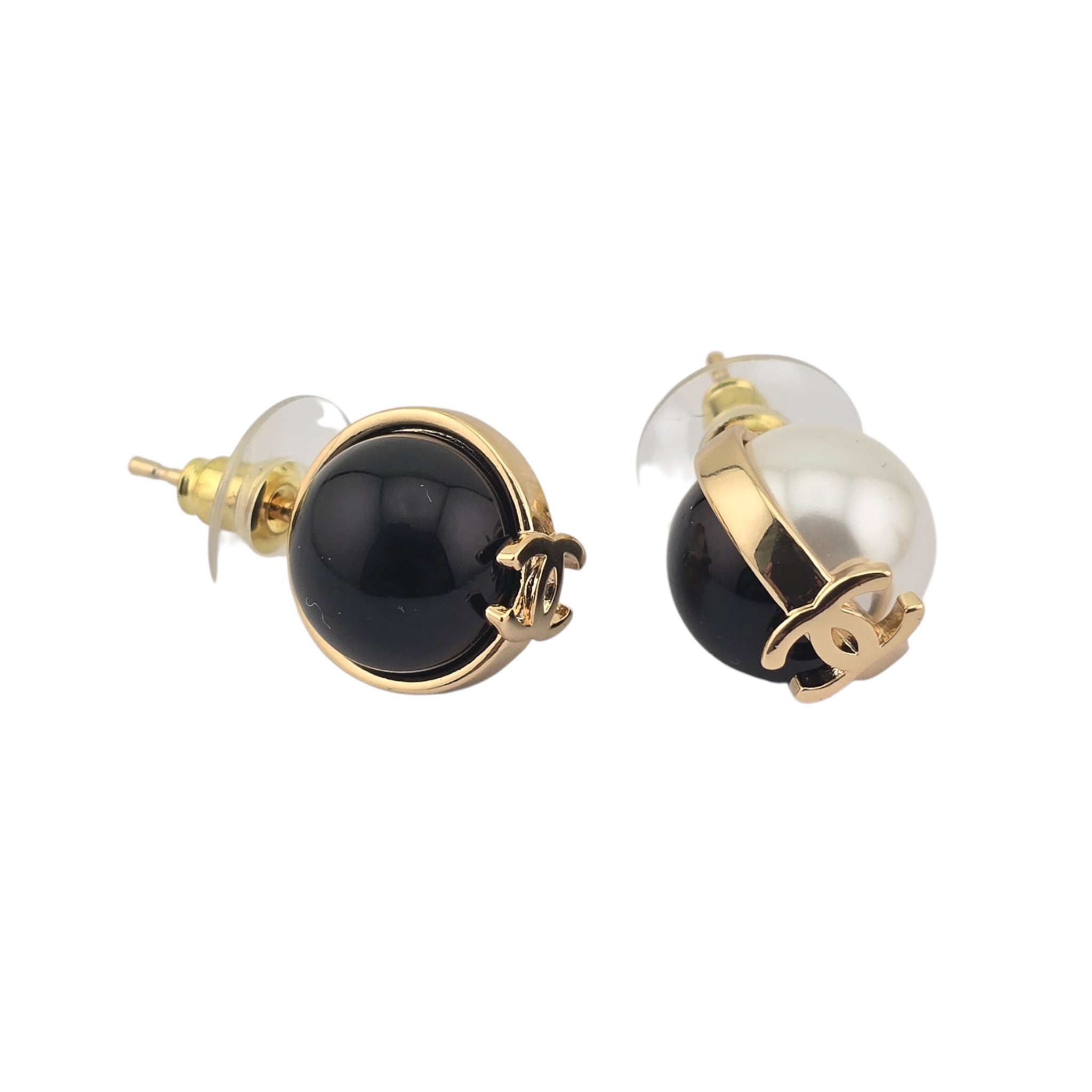 Chanel Pearl Metal CC Stud Earrings Gold Black White CHANEL