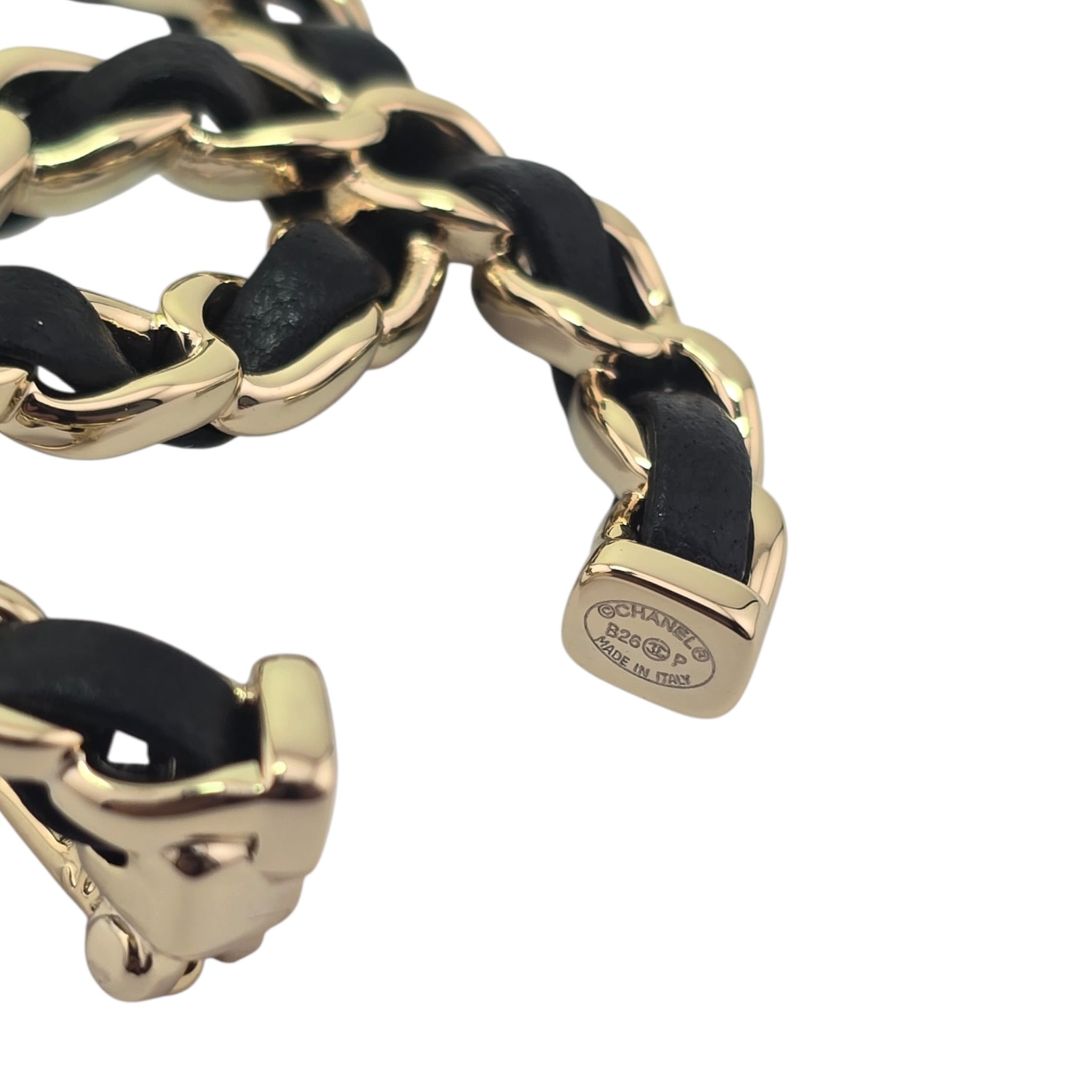 Chanel CC Black Lambskin Chain Gold Brooch 2026 CHANEL