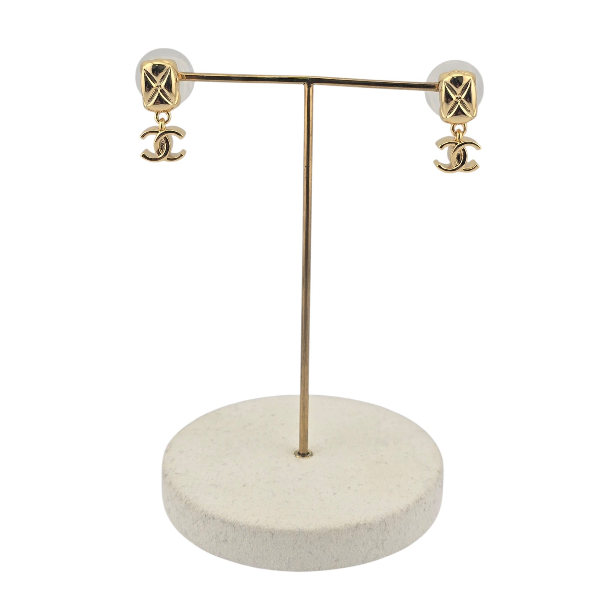 Chanel CC Gold Drop Earrings 2026 CHANEL