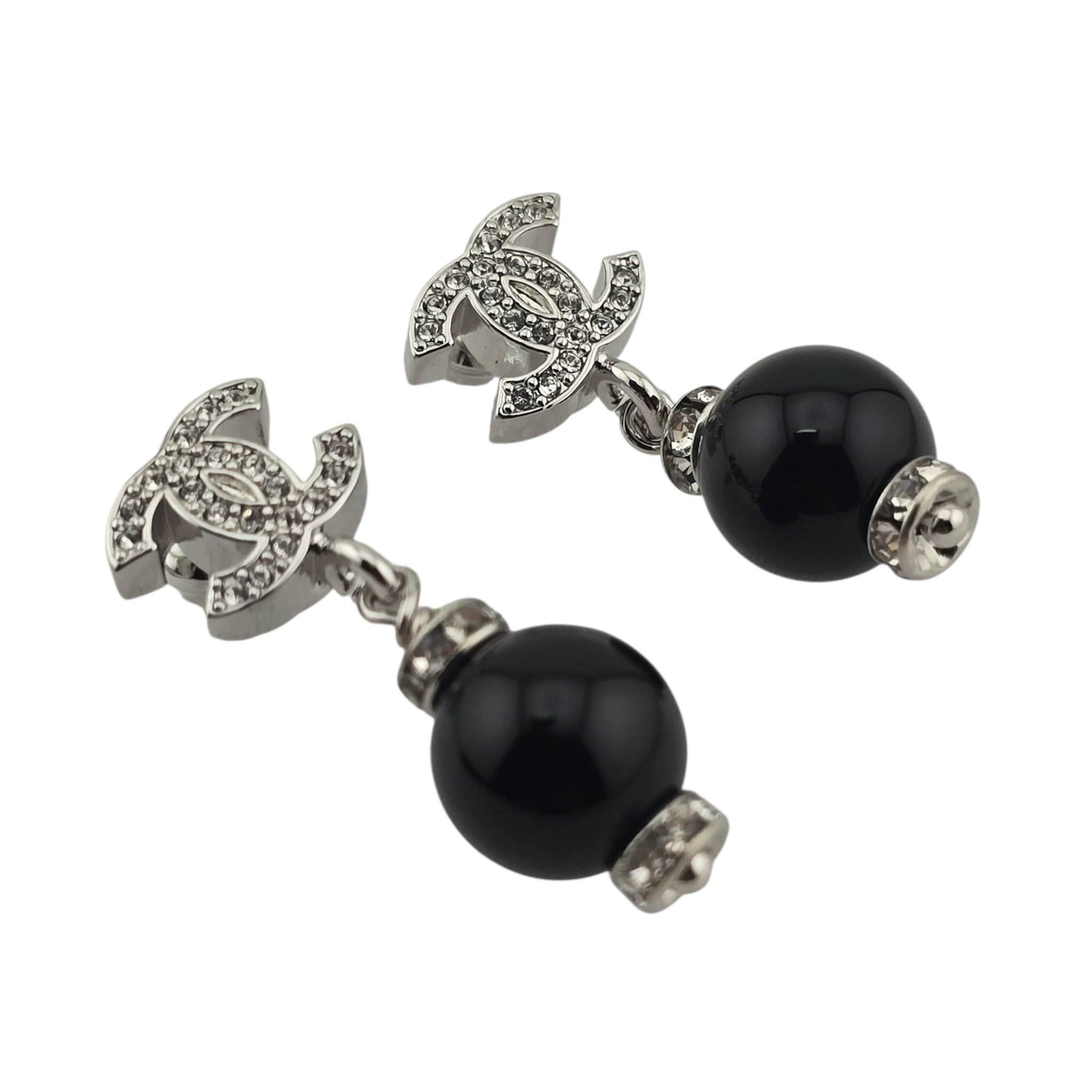 Chanel CC Pearl Drop Earrings Silver Black 2026 CHANEL