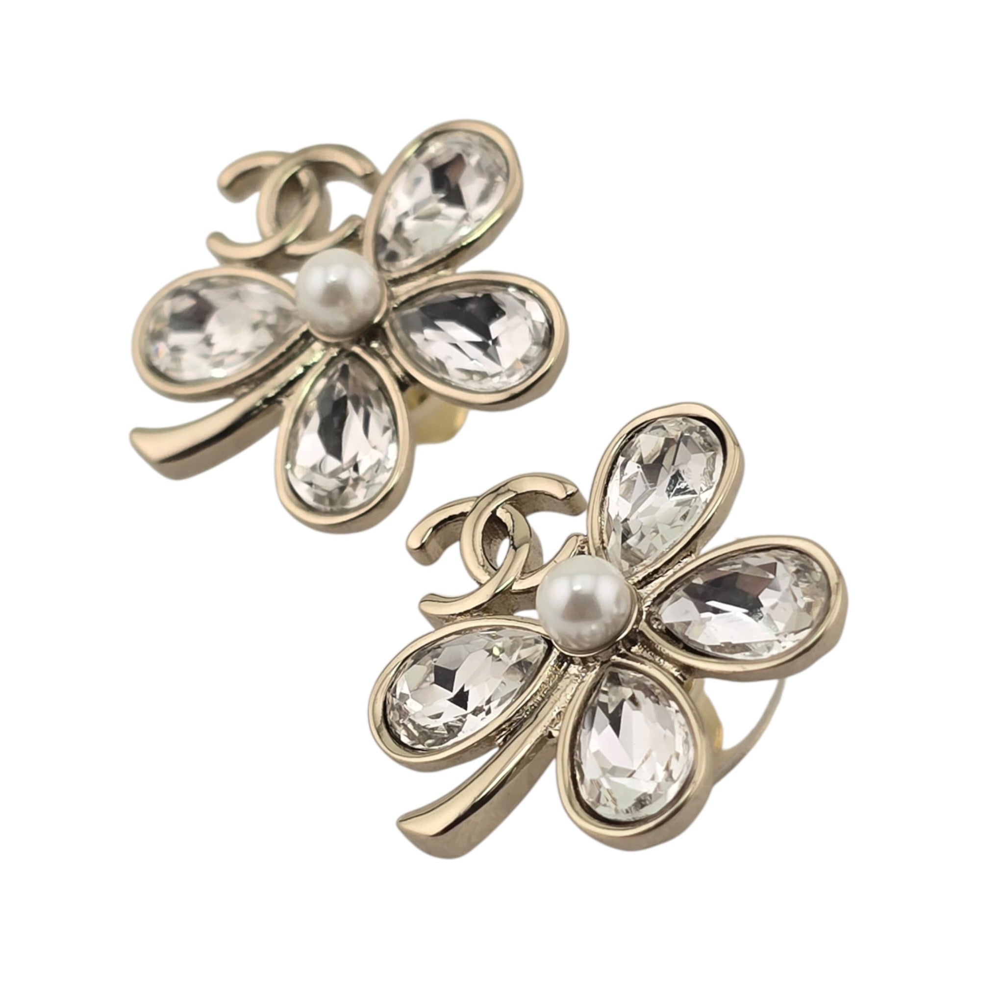 Chanel CC Crystal Floral Earrings 2026 CHANEL