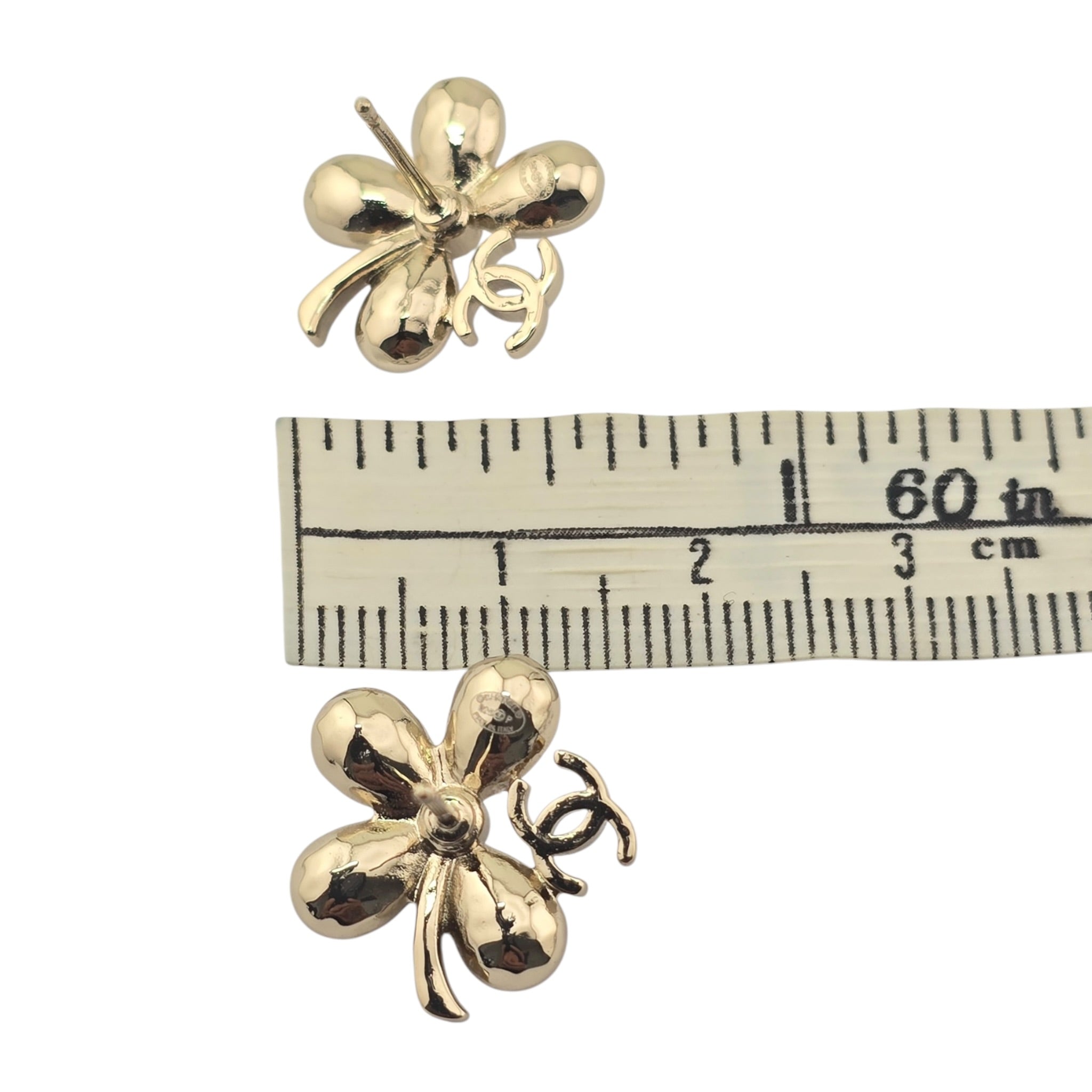 Chanel CC Crystal Floral Earrings 2026 CHANEL