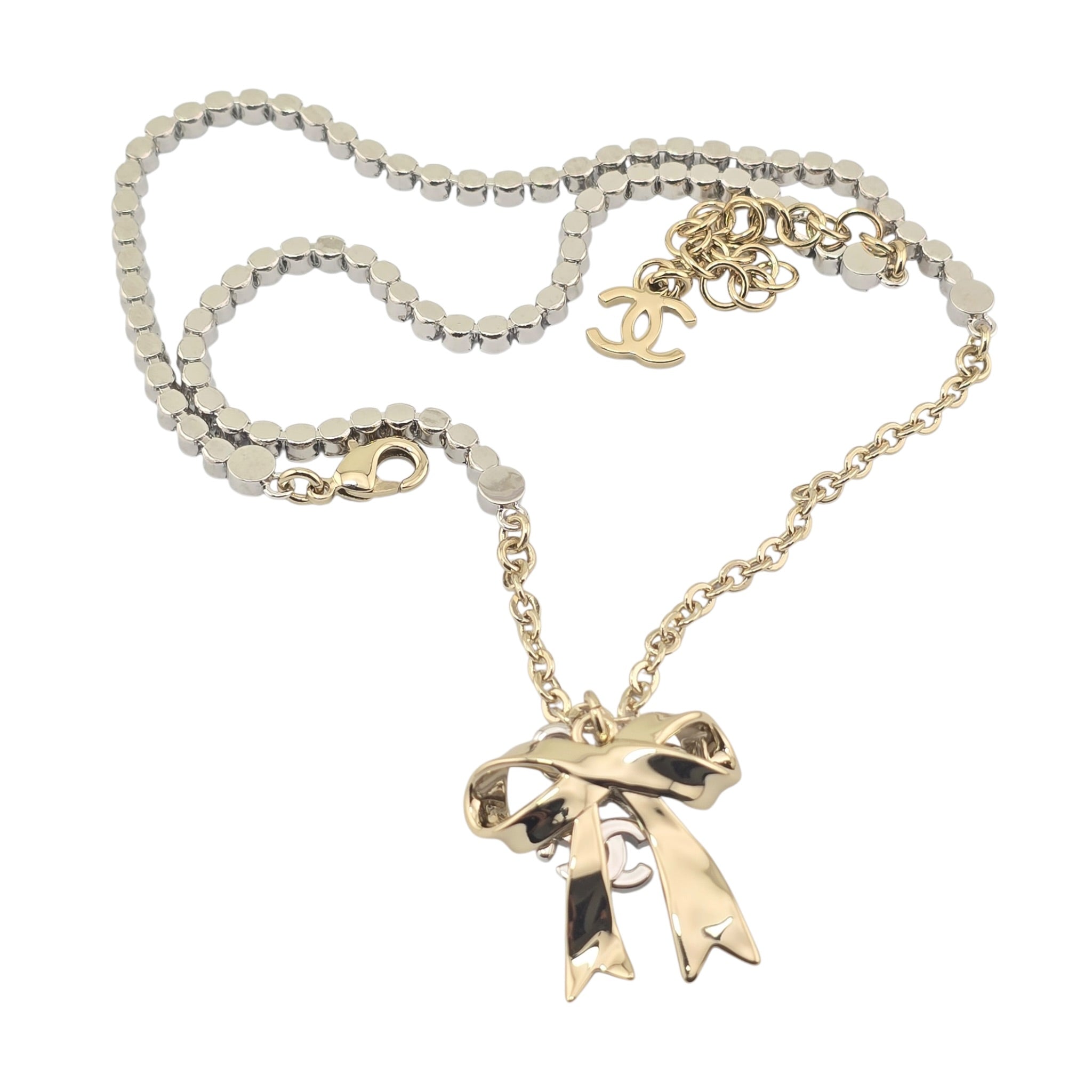 Chanel CC Gold Bow Necklace 2025 CHANEL