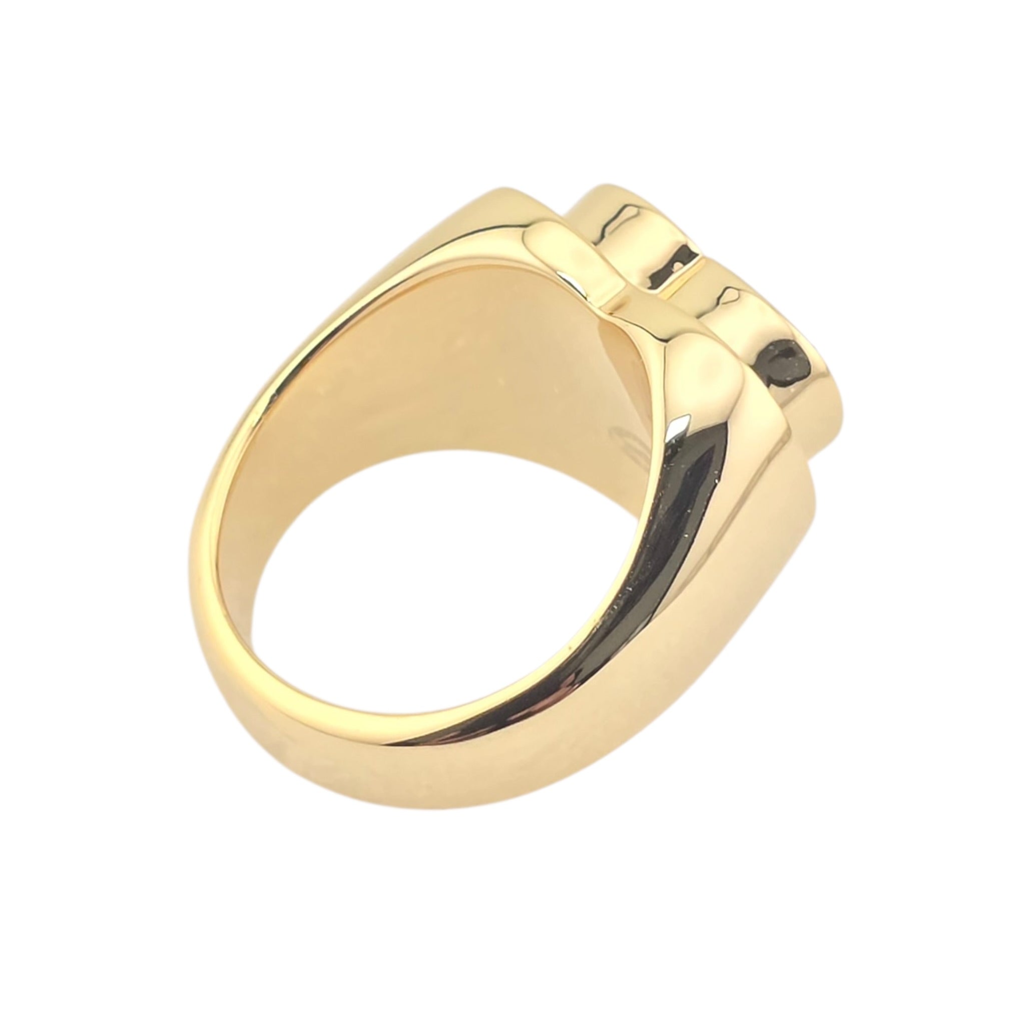 Chanel CC Black Heart Gold Ring 2026 CHANEL