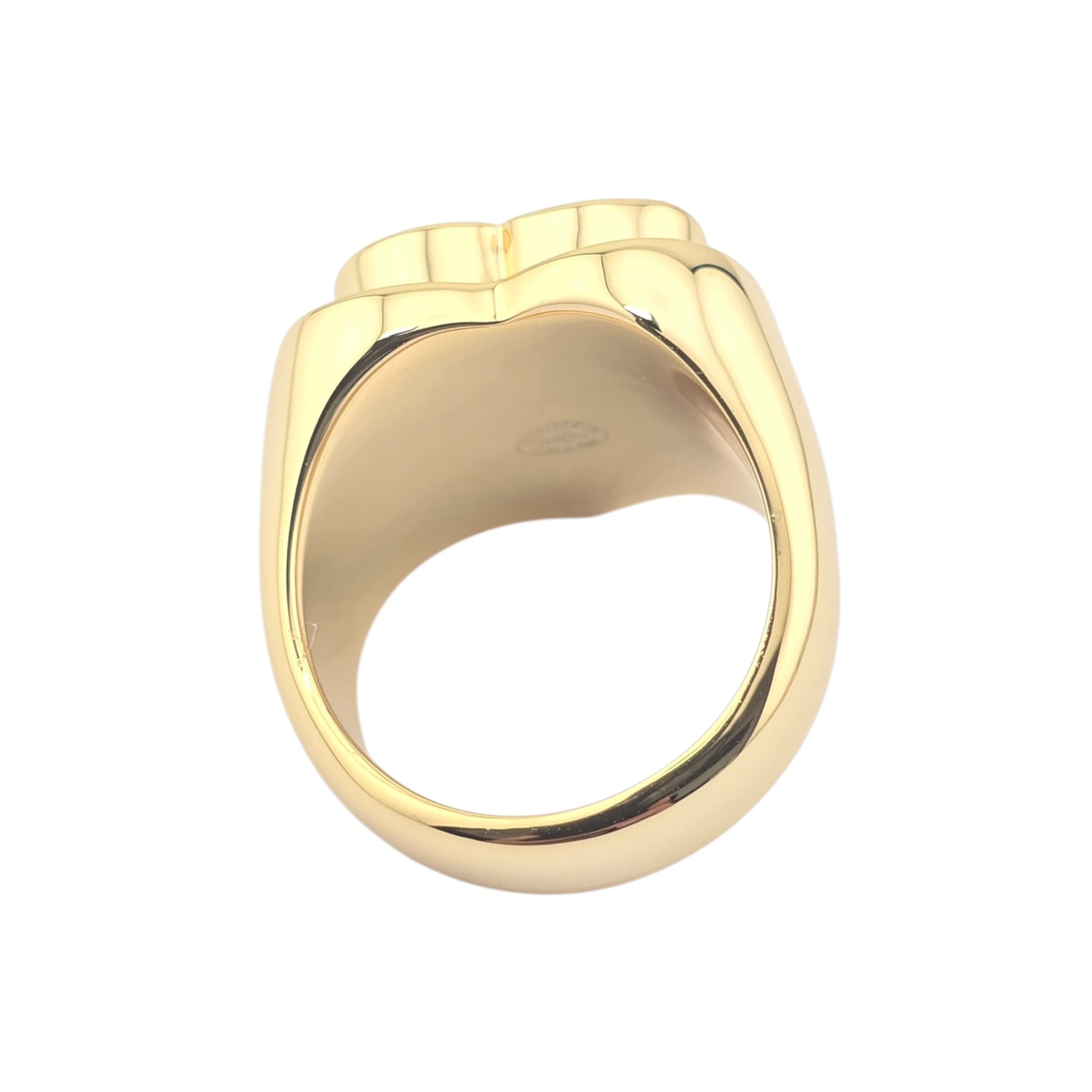 Chanel CC Black Heart Gold Ring 2026 CHANEL
