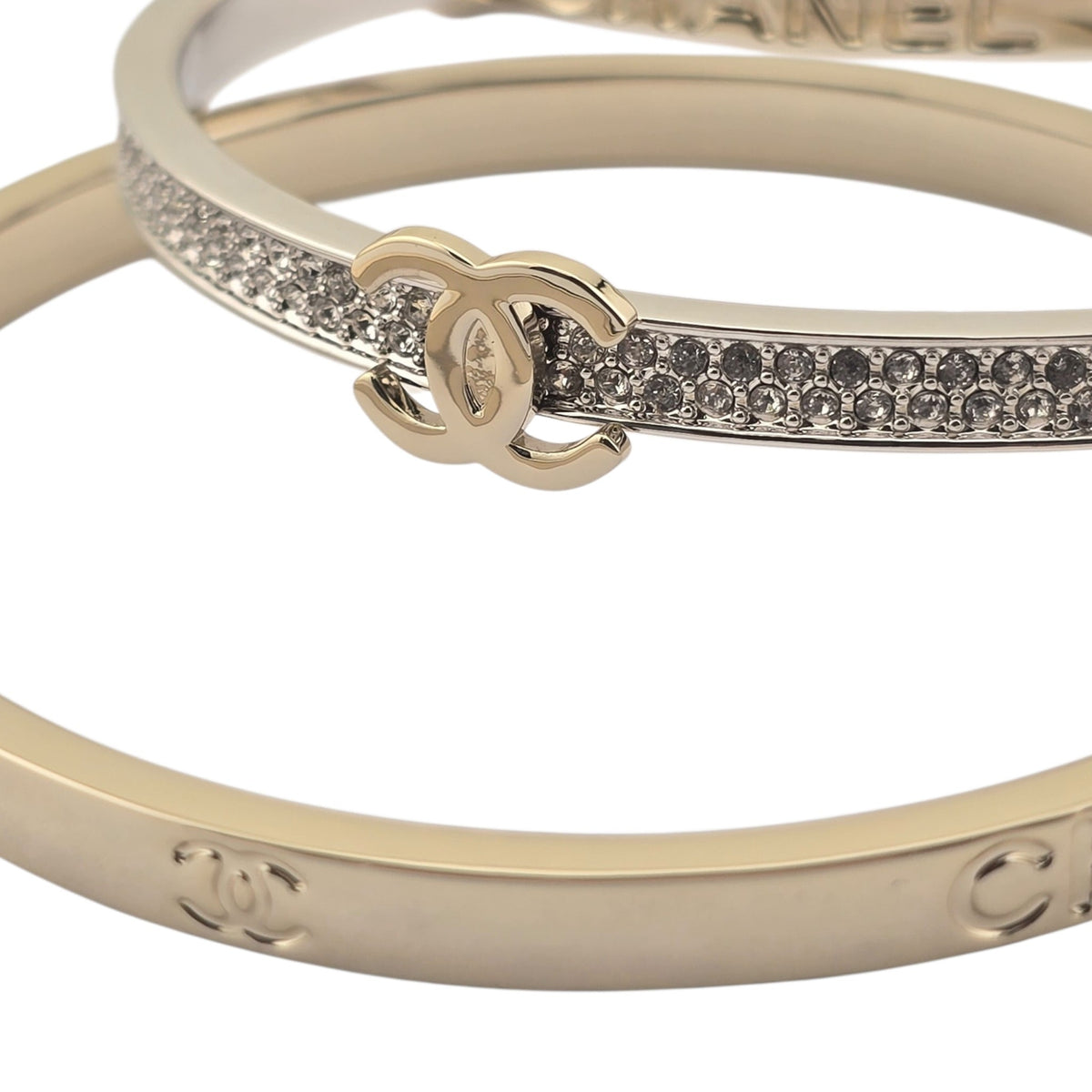 Chanel CC Cuff Bangle Gold Set M 2026 CHANEL