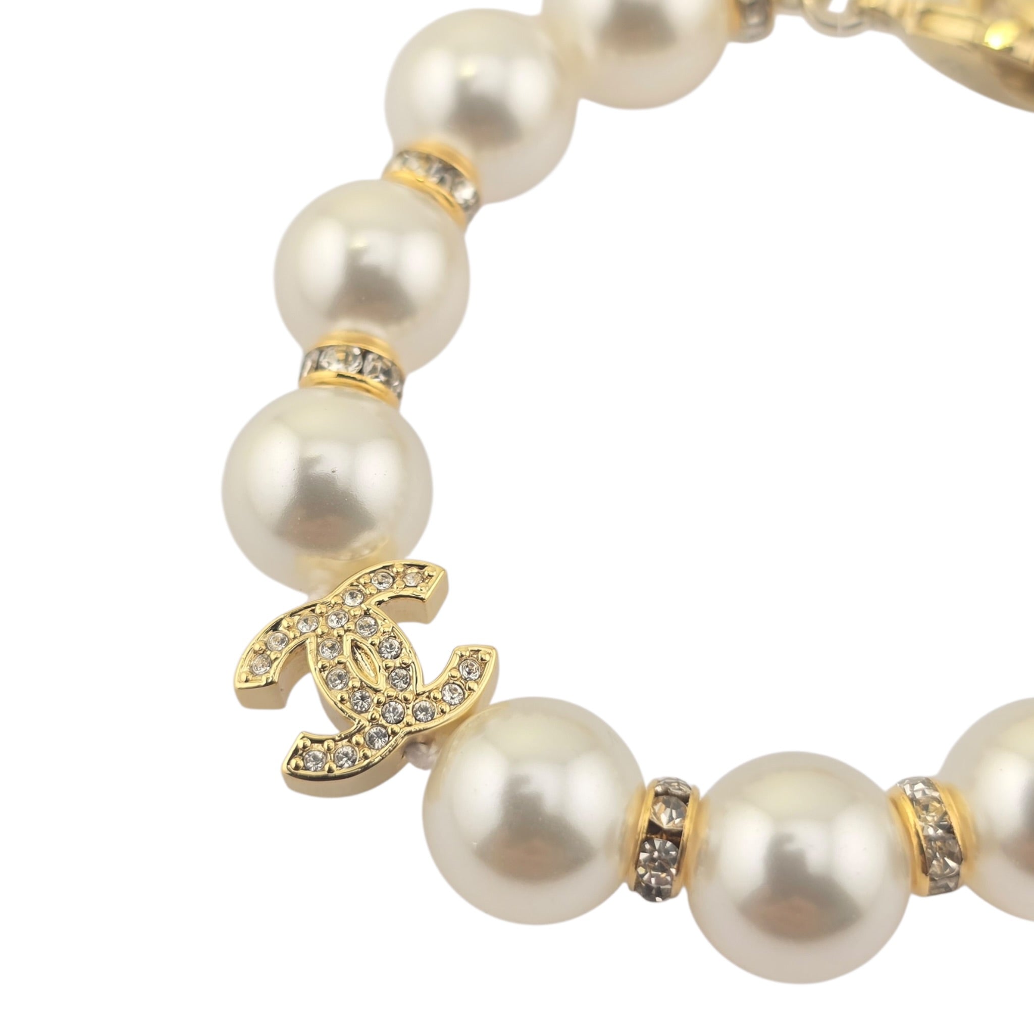 Chanel CC Faux Pearl Bracelet 2025 CHANEL