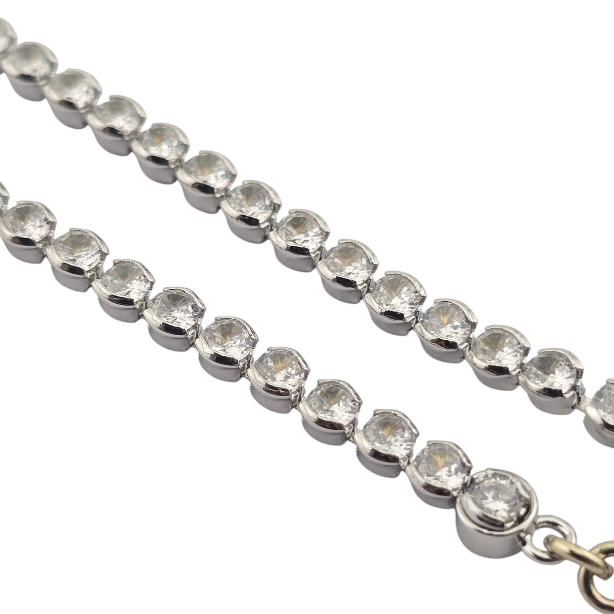 Chanel CC Gold Bow Crystal Necklace 2025 CHANEL