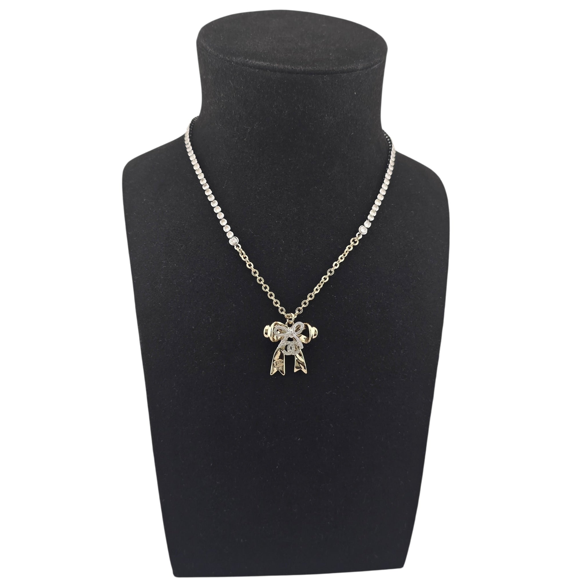 Chanel CC Gold Bow Crystal Necklace 2025 CHANEL