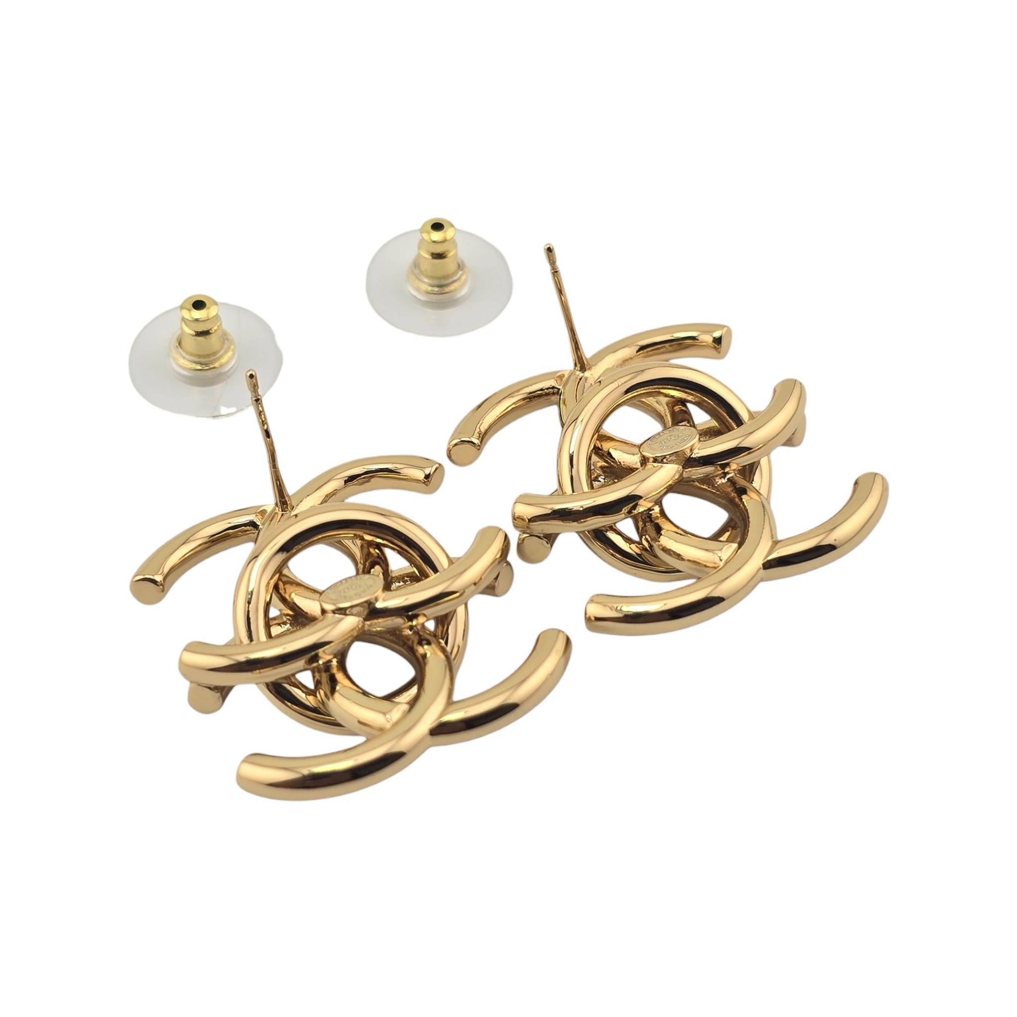 Chanel CC Double Interlock Gold Earrings 2026 CHANEL