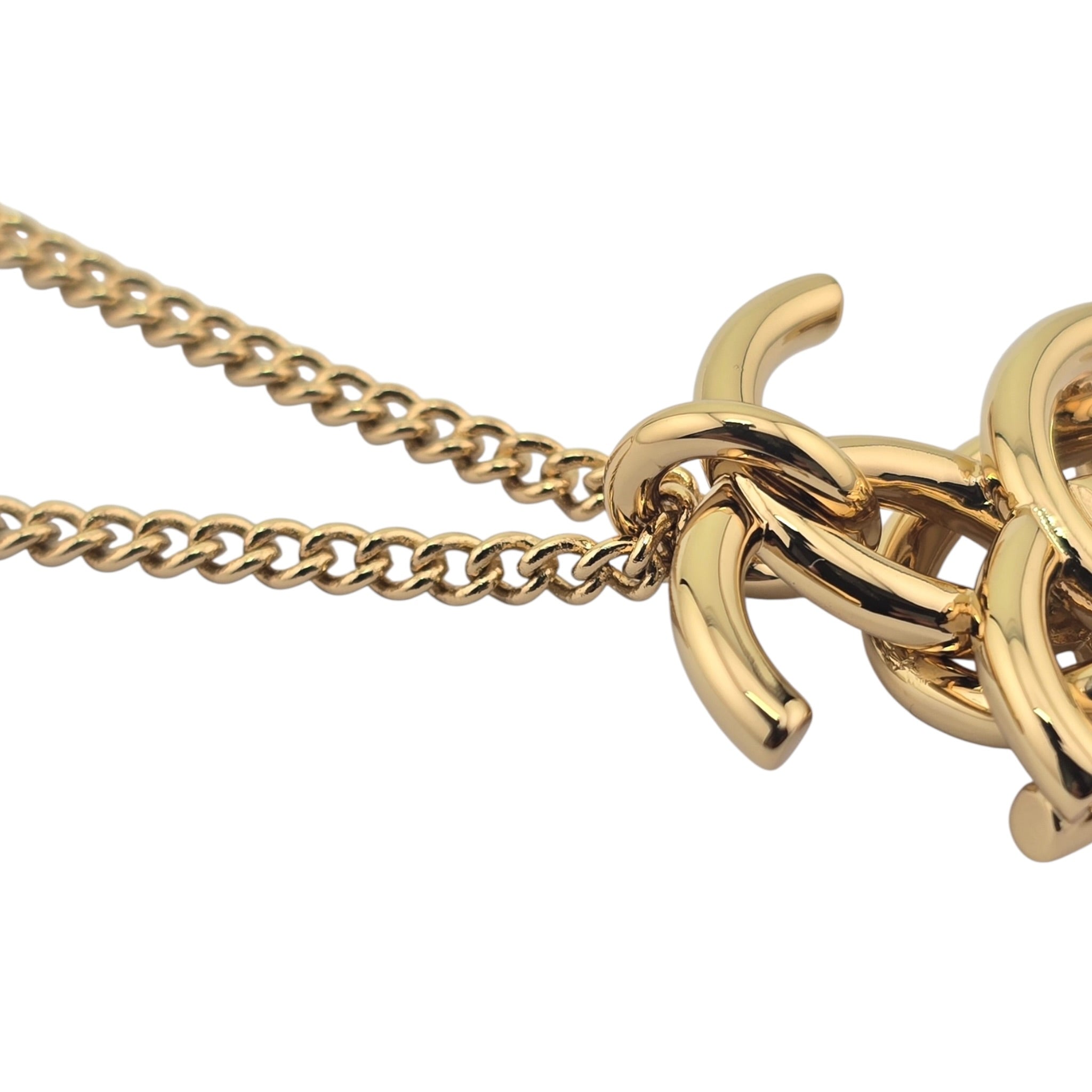 Chanel CC Double Interlock Gold Necklace 2026 CHANEL