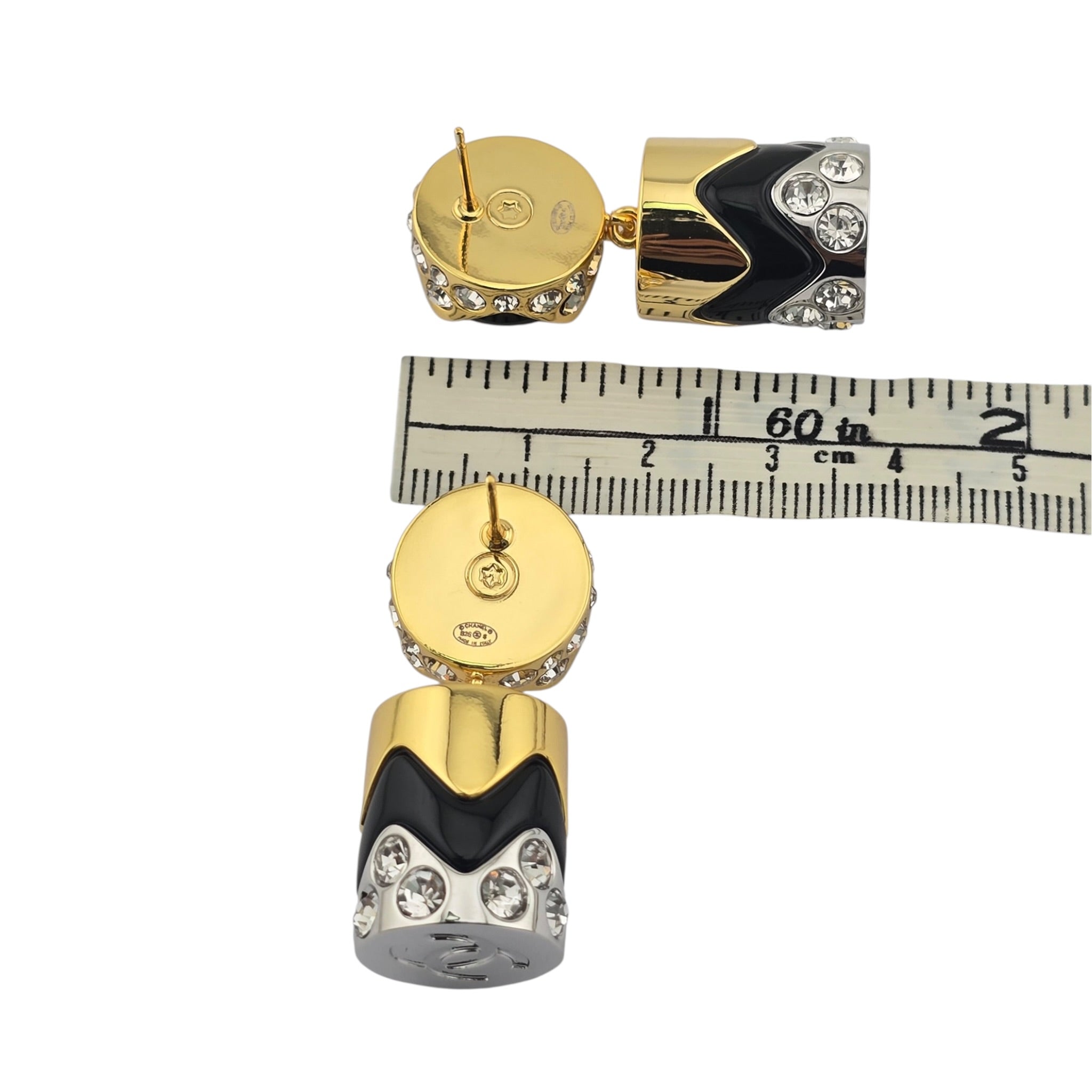 Chanel CC Drop Pendant Black Gold Earrings 2026 CHANEL