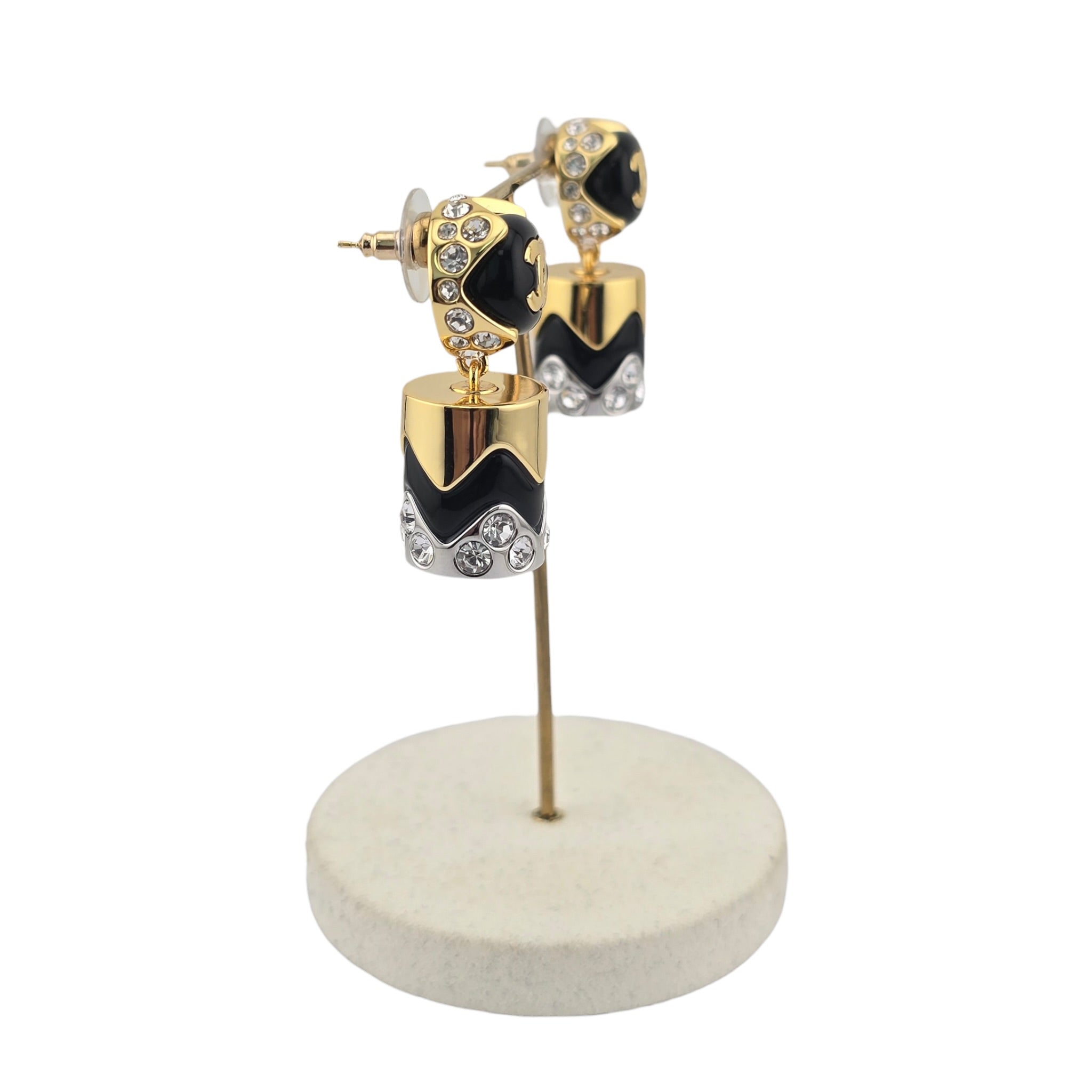 Chanel CC Drop Pendant Black Gold Earrings 2026 CHANEL