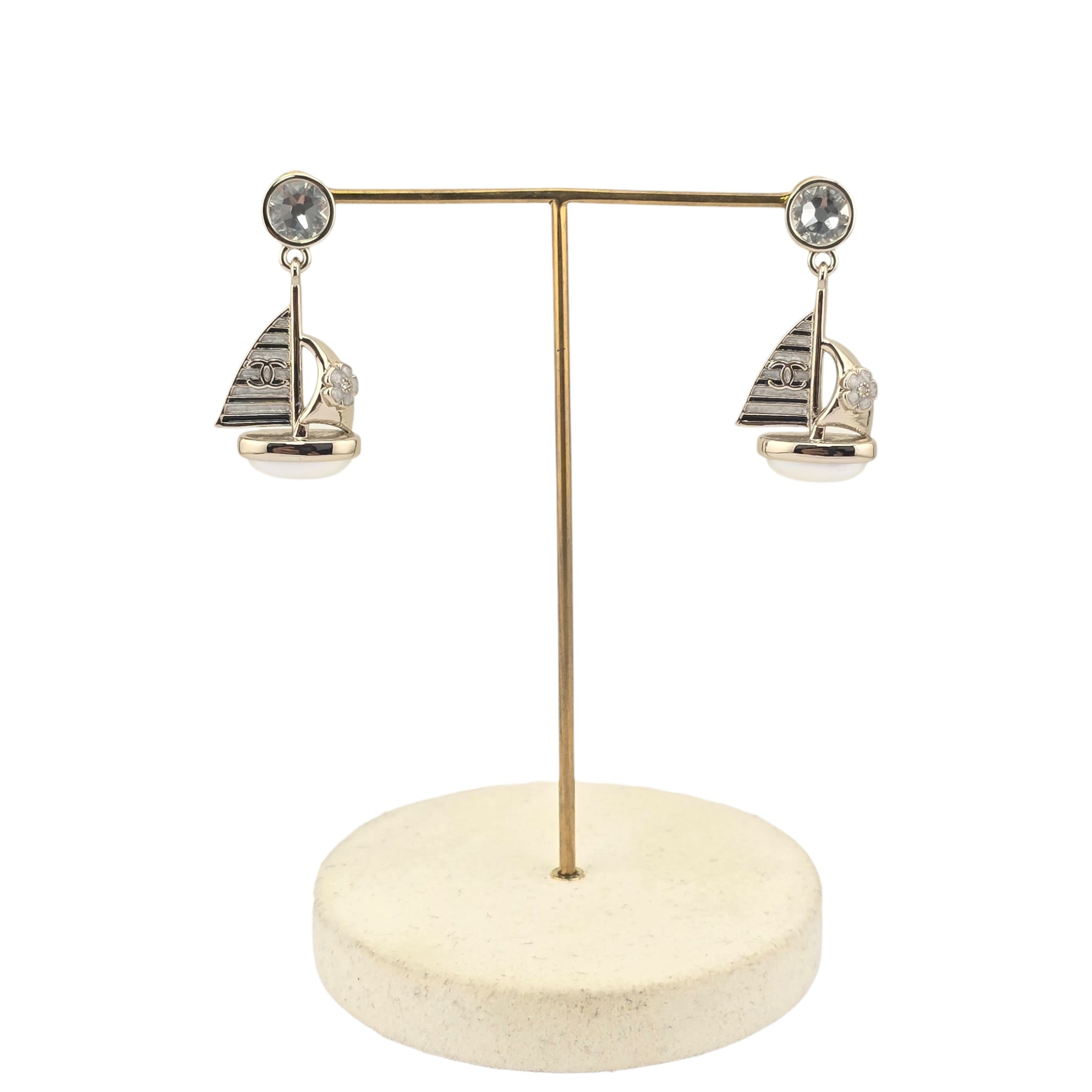 Chanel CC Sail Pendant Earrings 2026 CHANEL