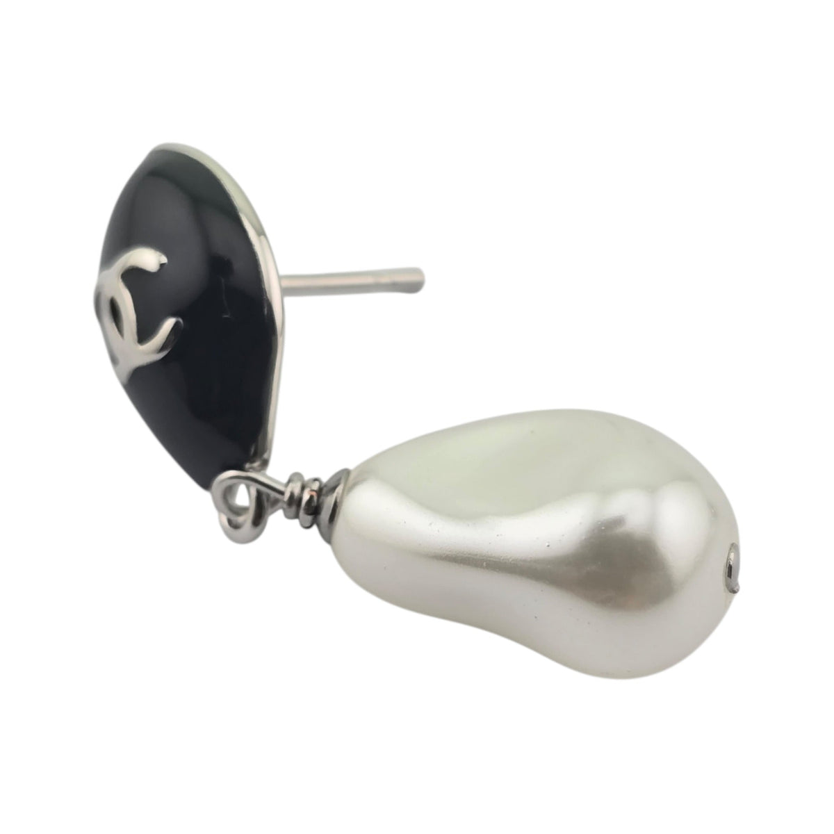 Chanel CC Black Silver Drop Earrings 2026 CHANEL
