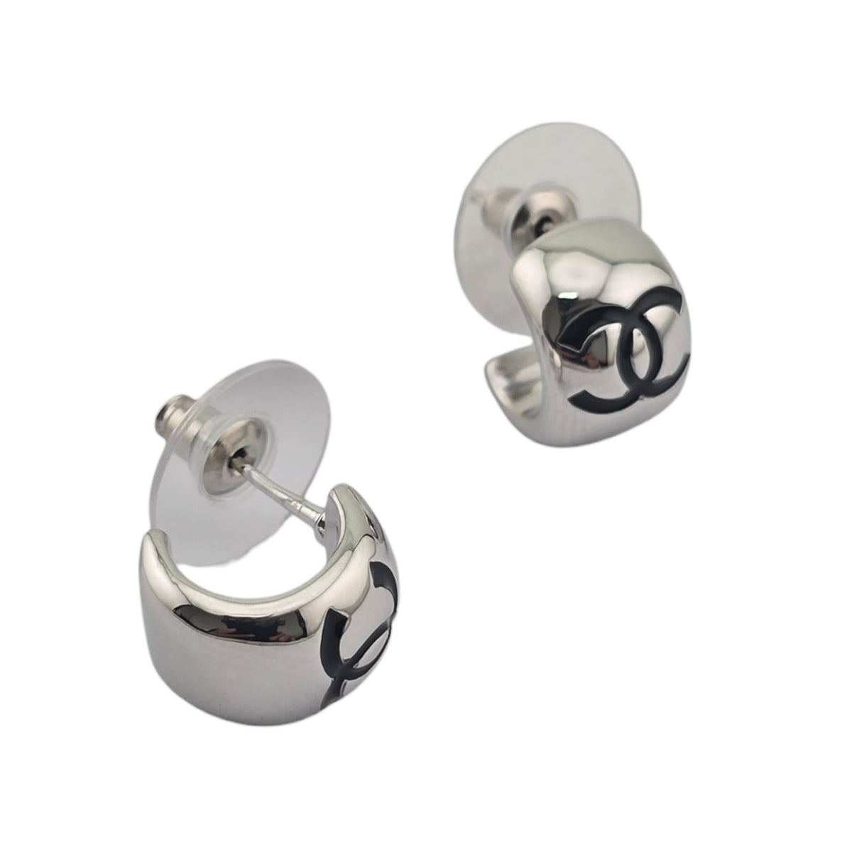 Chanel CC Metal Resin Stud Earrings Silver Black 2026 CHANEL