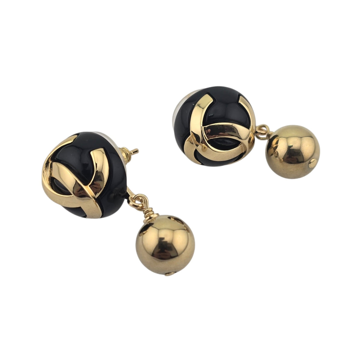 Chanel CC Black Gold Pendant Earrings 2026 CHANEL