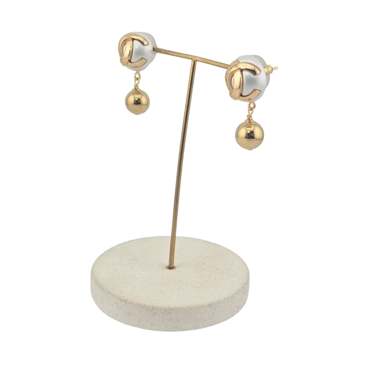 Chanel CC White Gold Pendant Earrings 2026 CHANEL