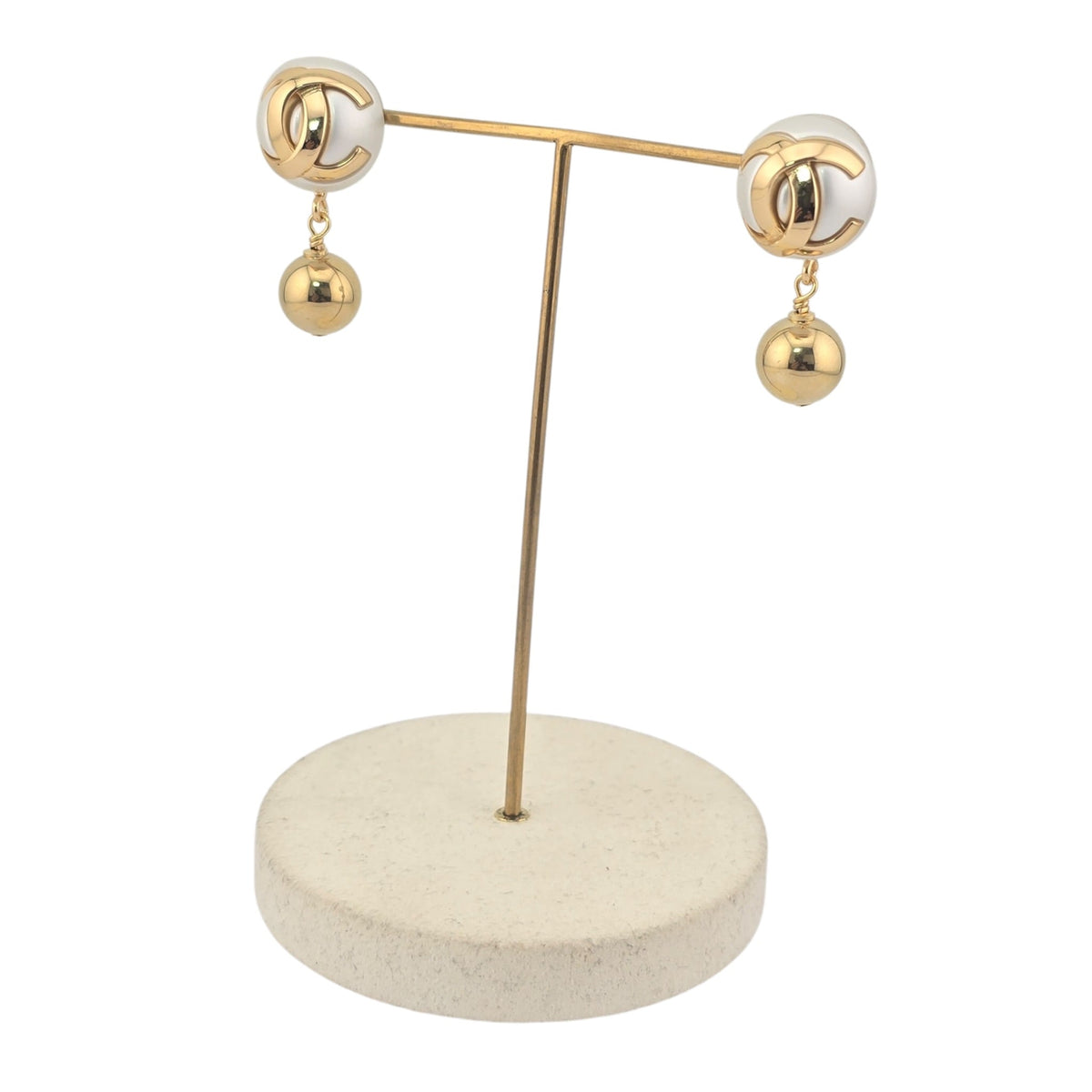 Chanel CC White Gold Pendant Earrings 2026 CHANEL