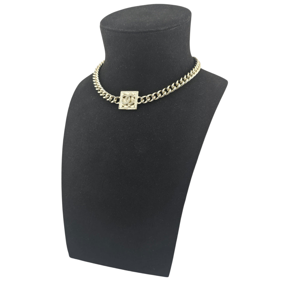 Chanel CC Pendant Gold Choker 2023 CHANEL