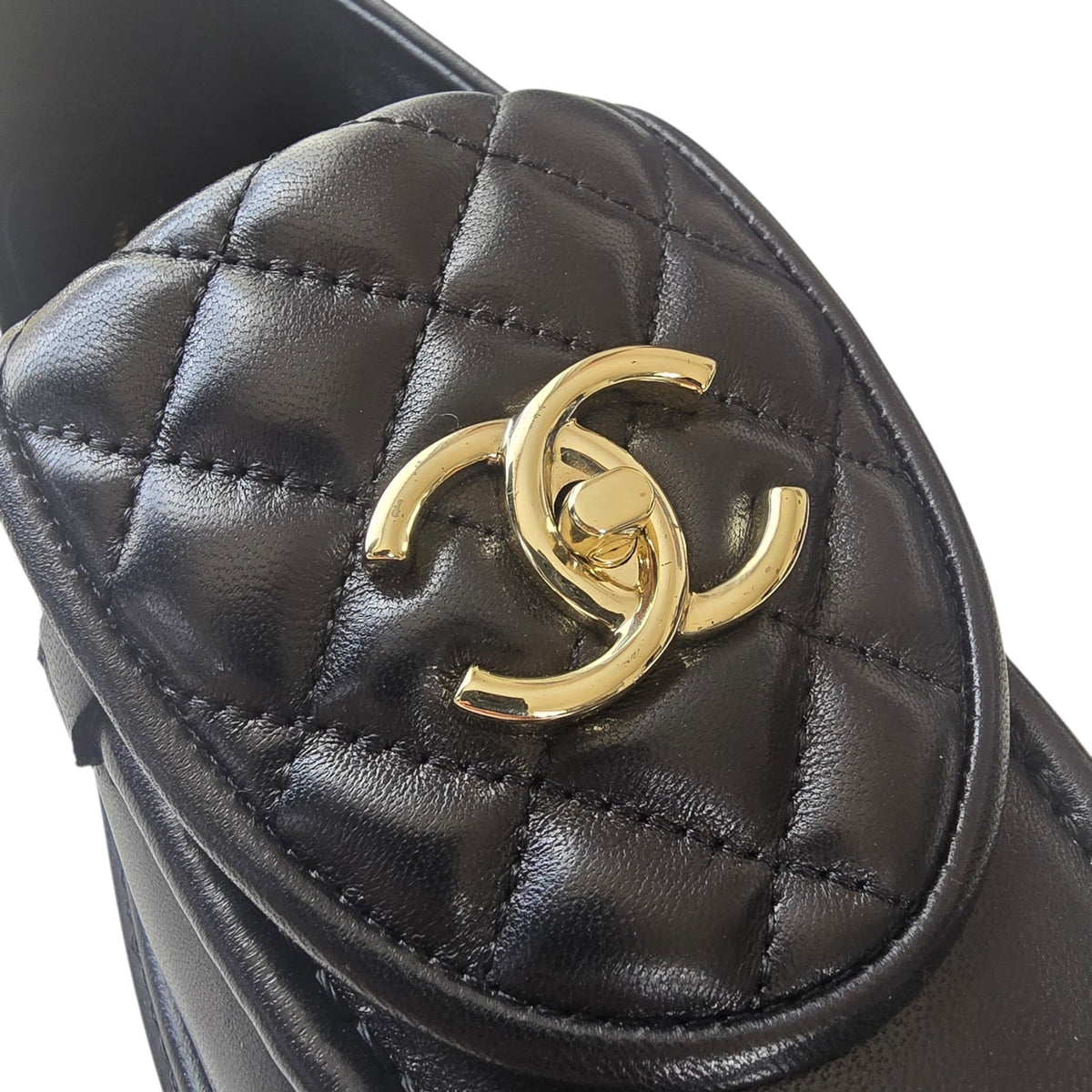 Chanel CC Lambskin Quilted Black Turnlock Loafers 39 CHANEL