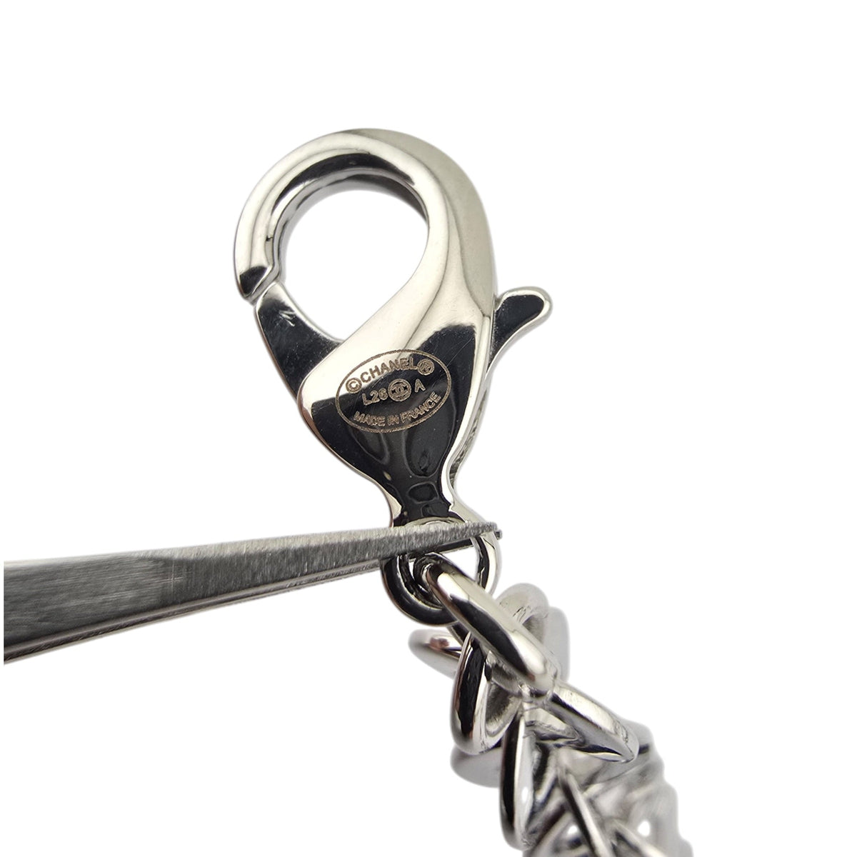 Chanel CC Silver Green Crystal Necklace 2026 CHANEL