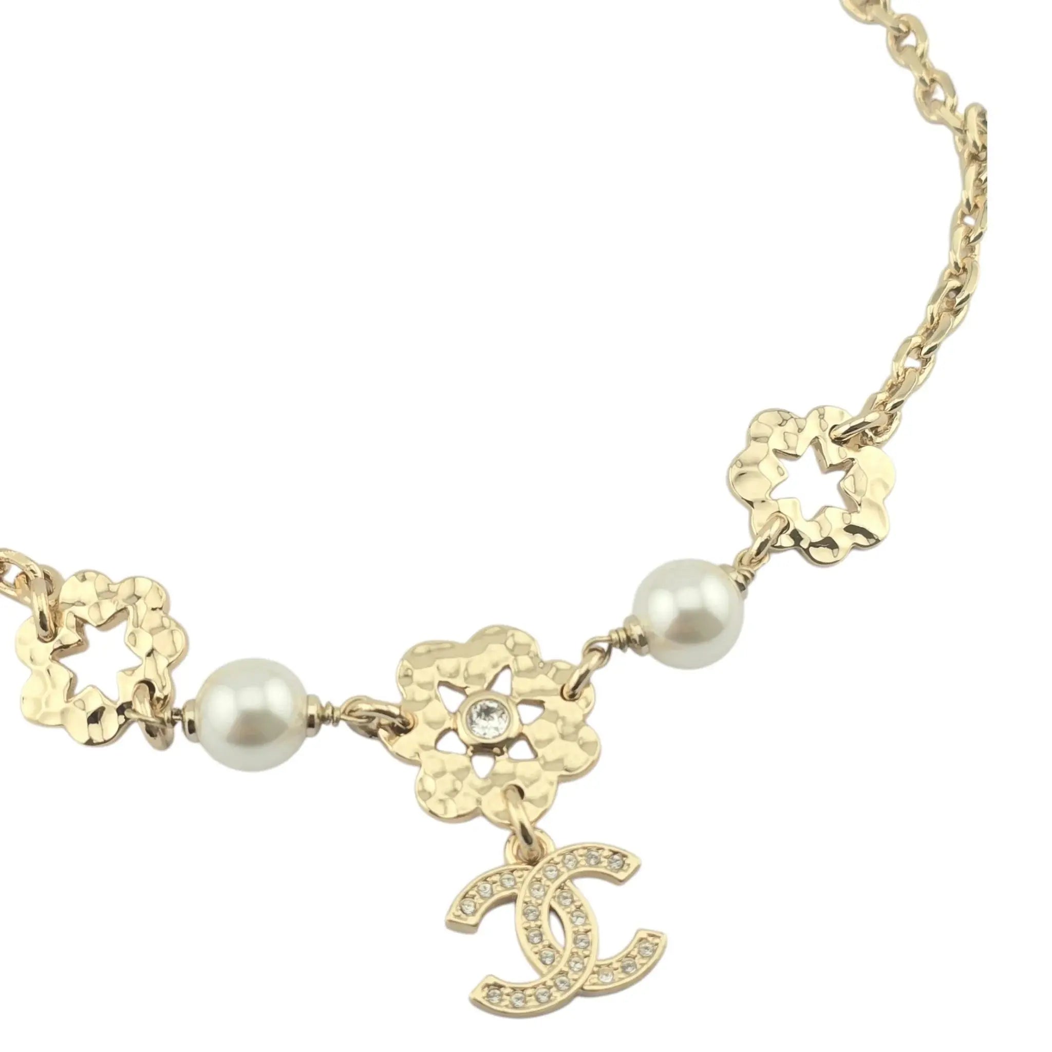 Chanel CC Floral Gold Necklace 2025 CHANEL